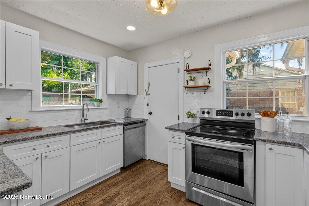 1904 FELCH Avenue