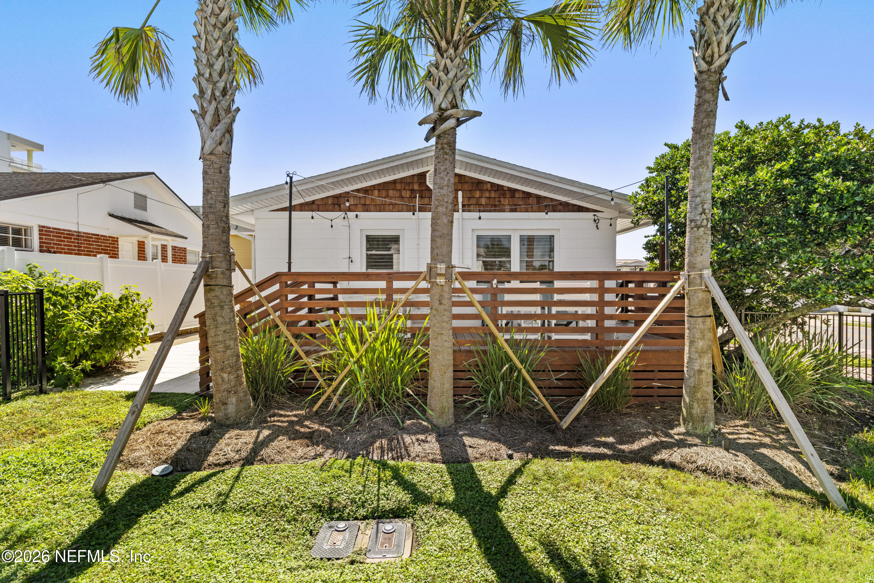 1229 2ND Street N
