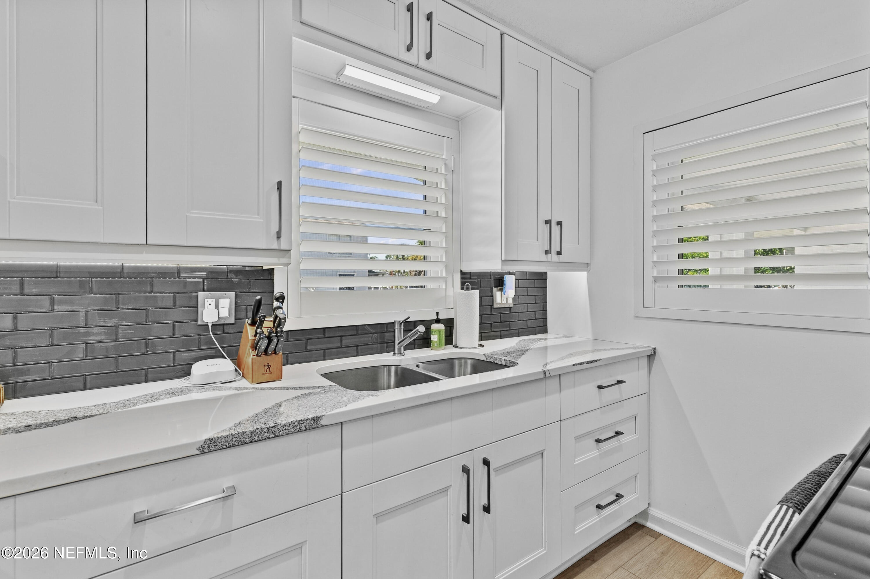 1229 2ND Street N