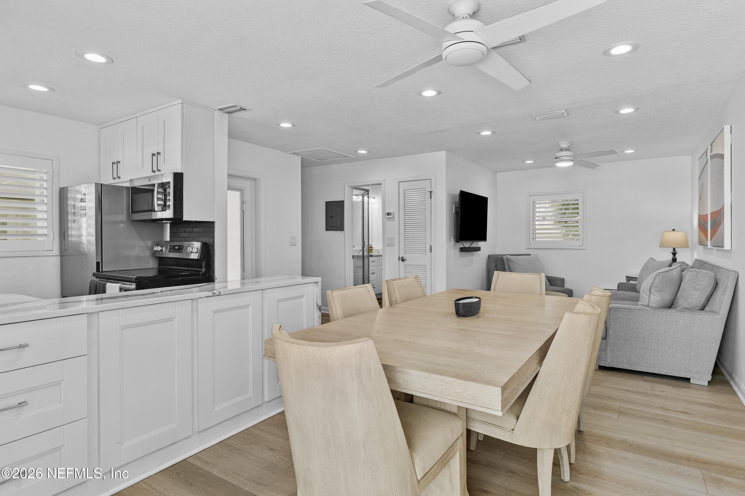 1229 2ND Street N