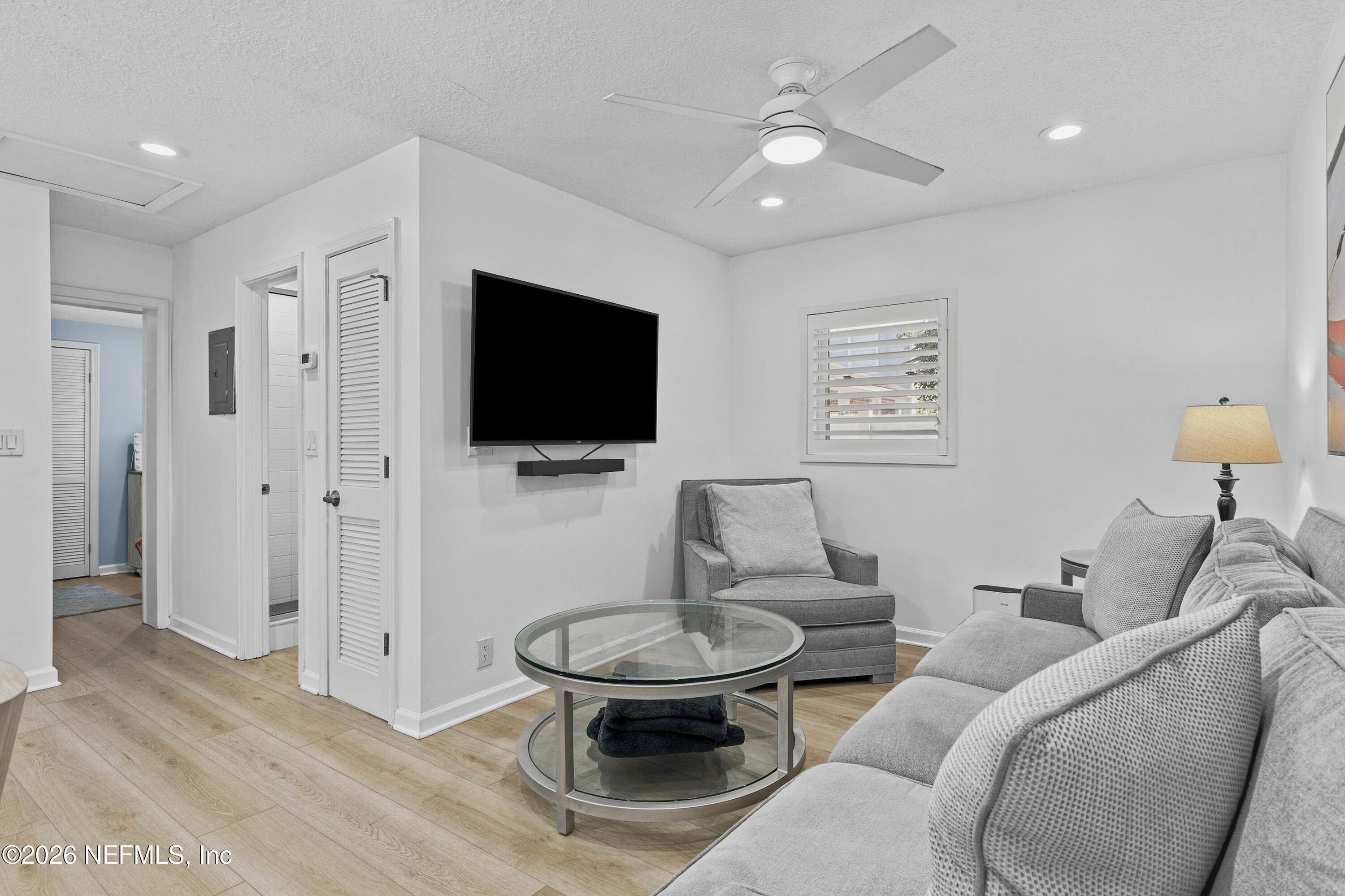 1229 2ND Street N