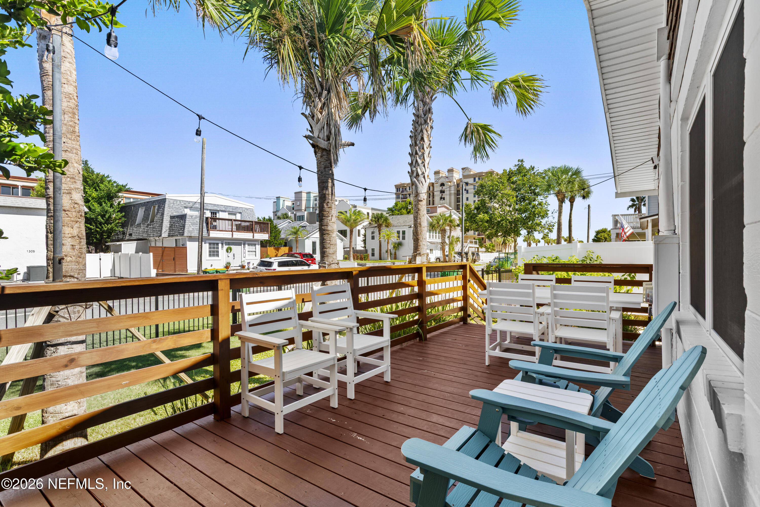 1229 2ND Street N