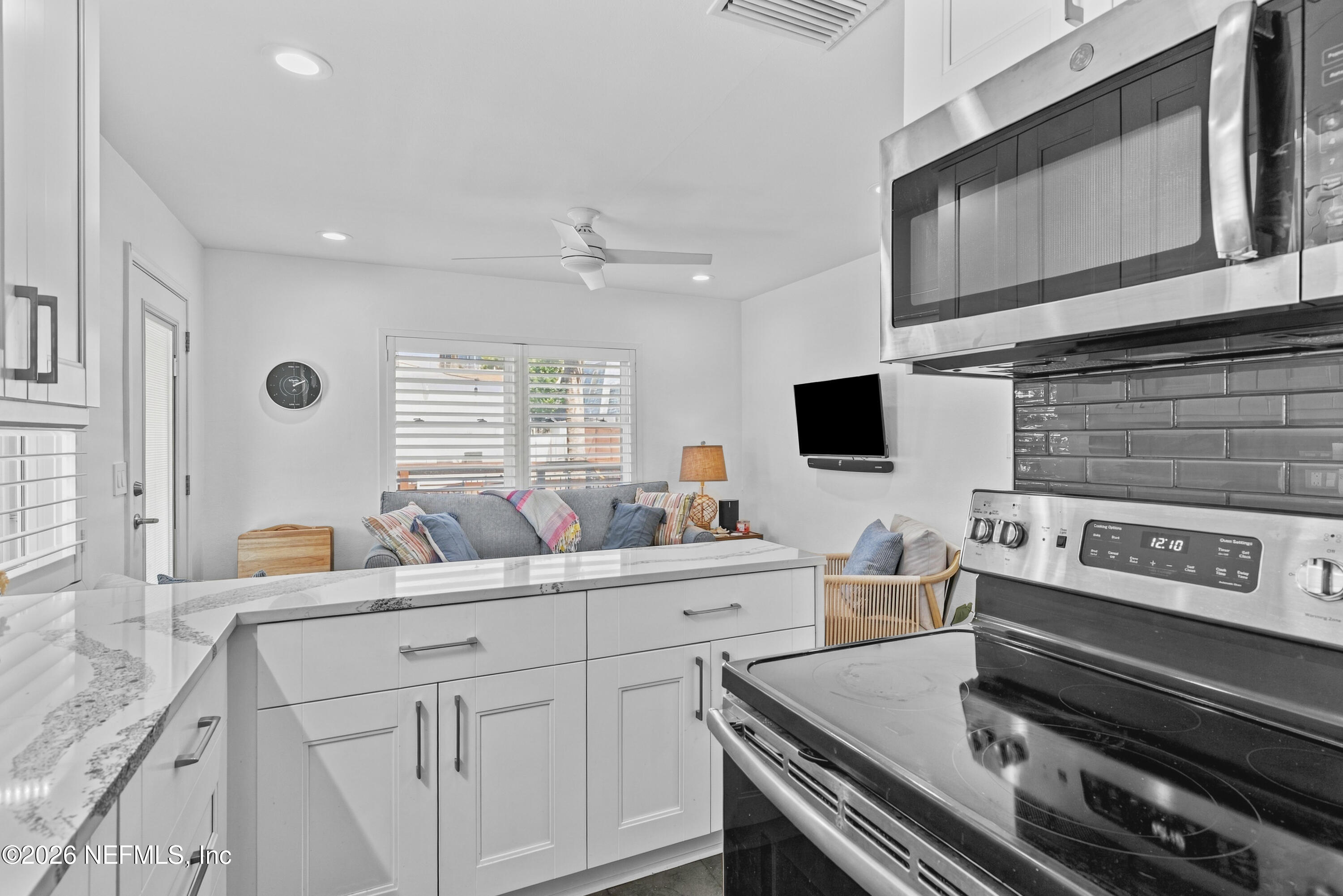 1229 2ND Street N