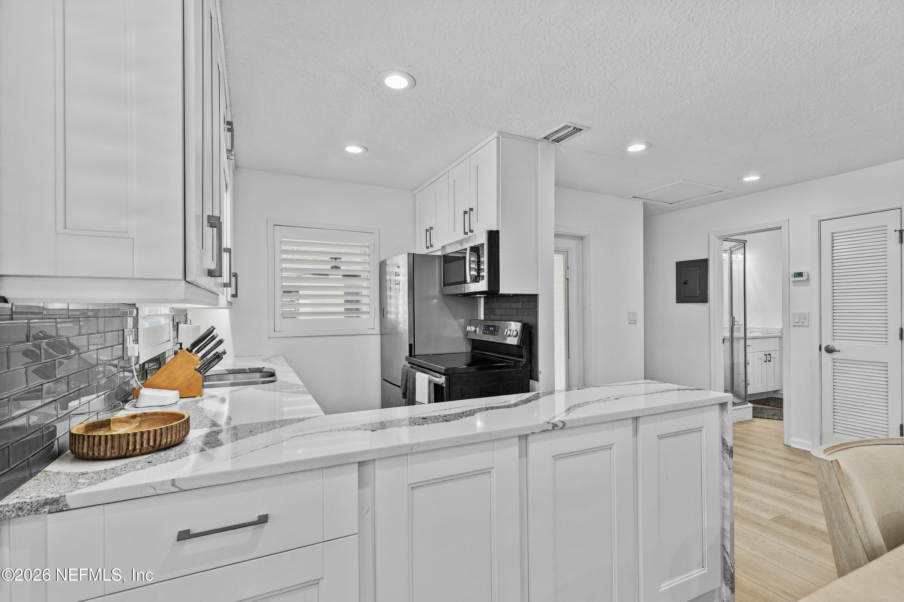 1229 2ND Street N