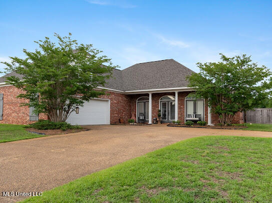800 Highland Court
