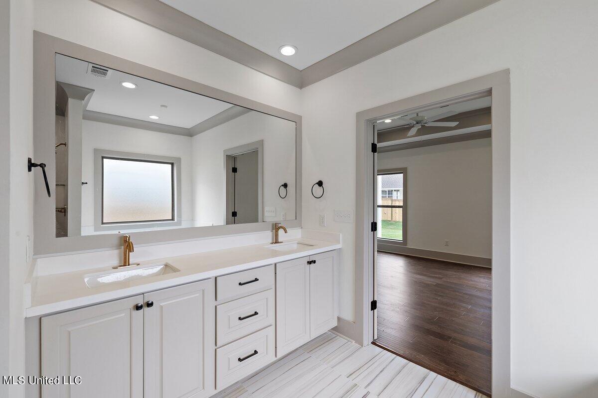 110 Springs Crossing