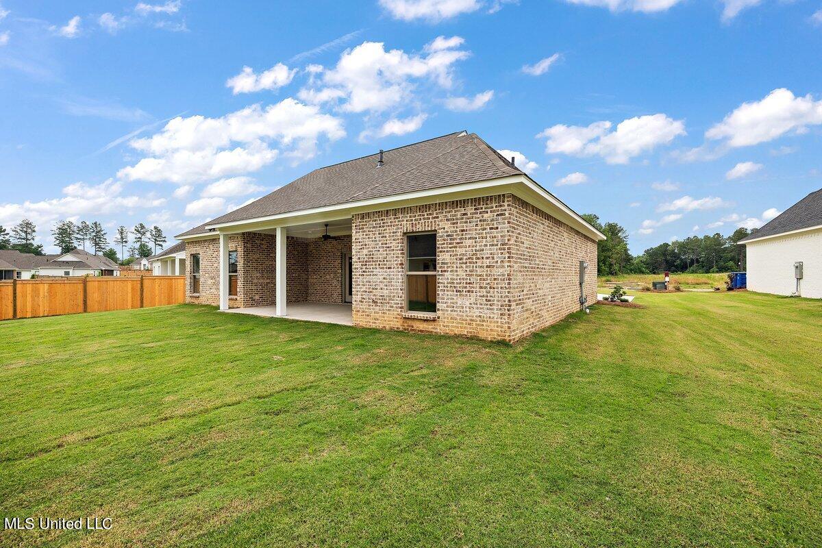 110 Springs Crossing
