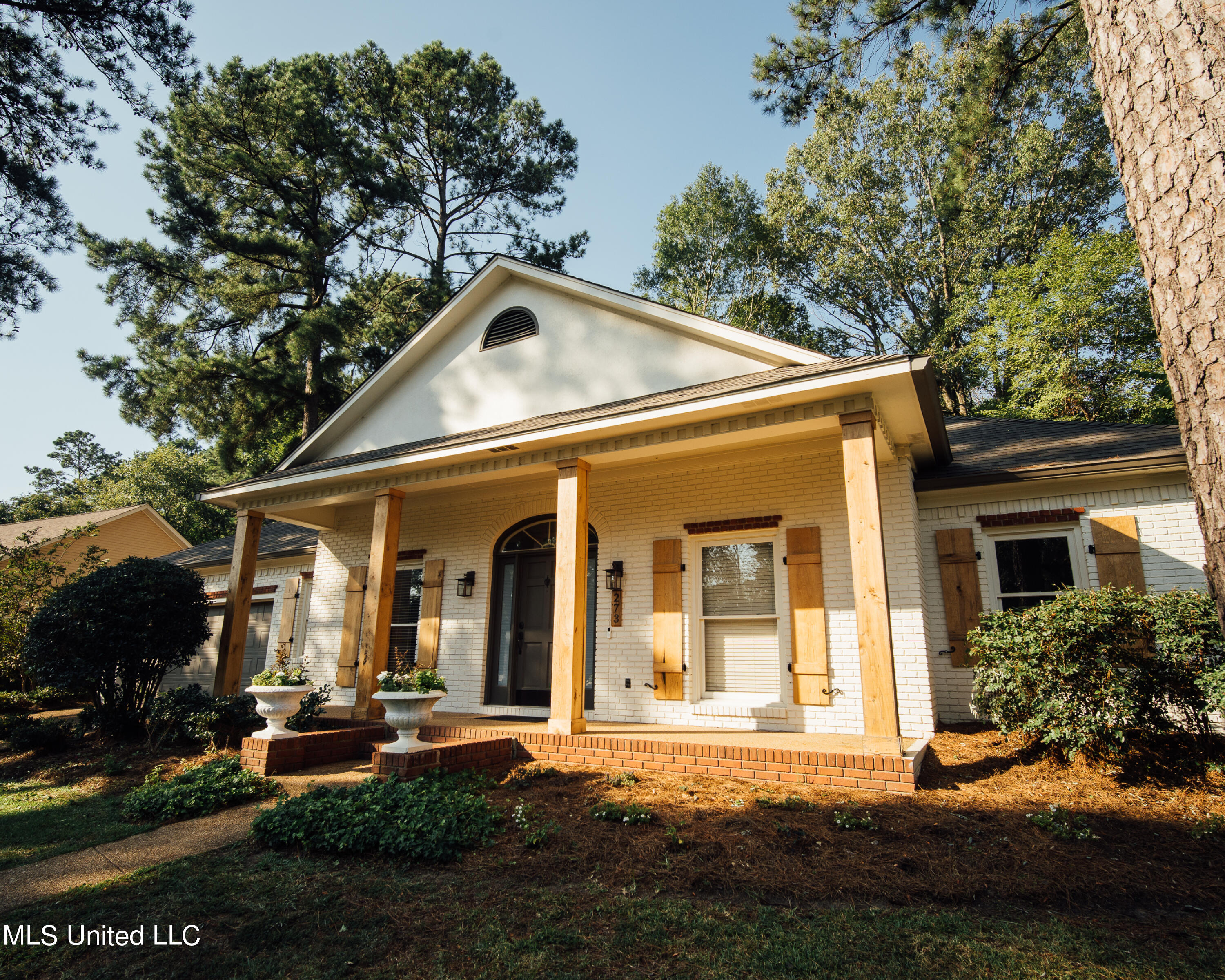 273 Bayview Drive Drive