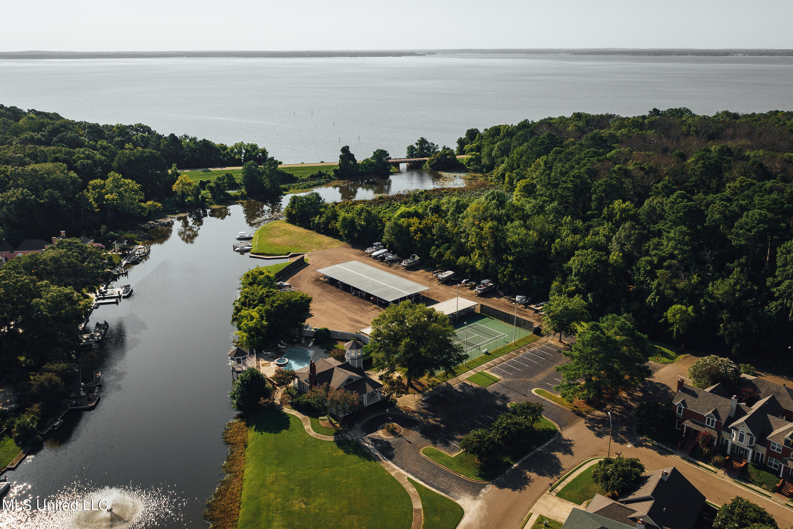 273 Bayview Drive Drive