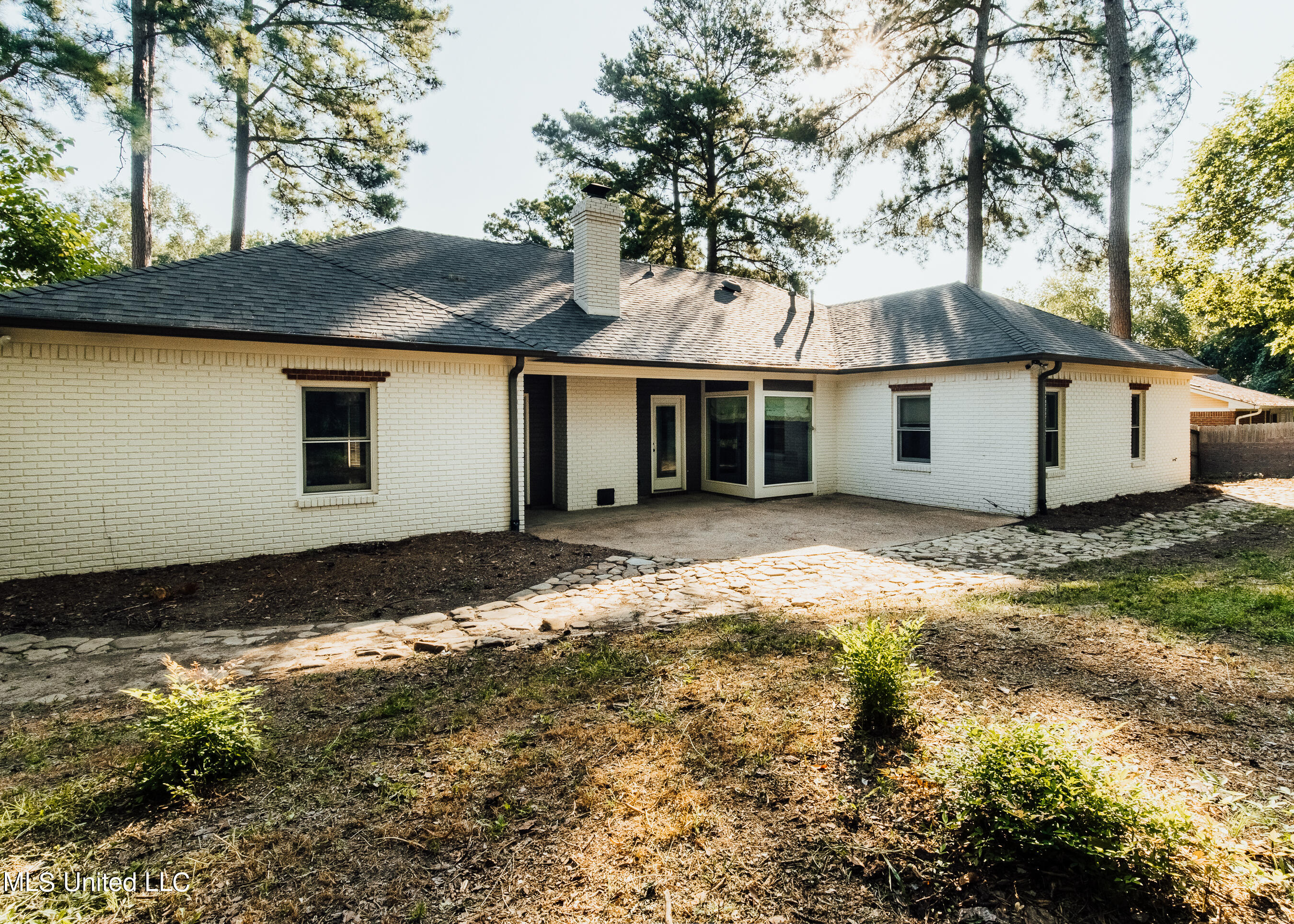 273 Bayview Drive Drive