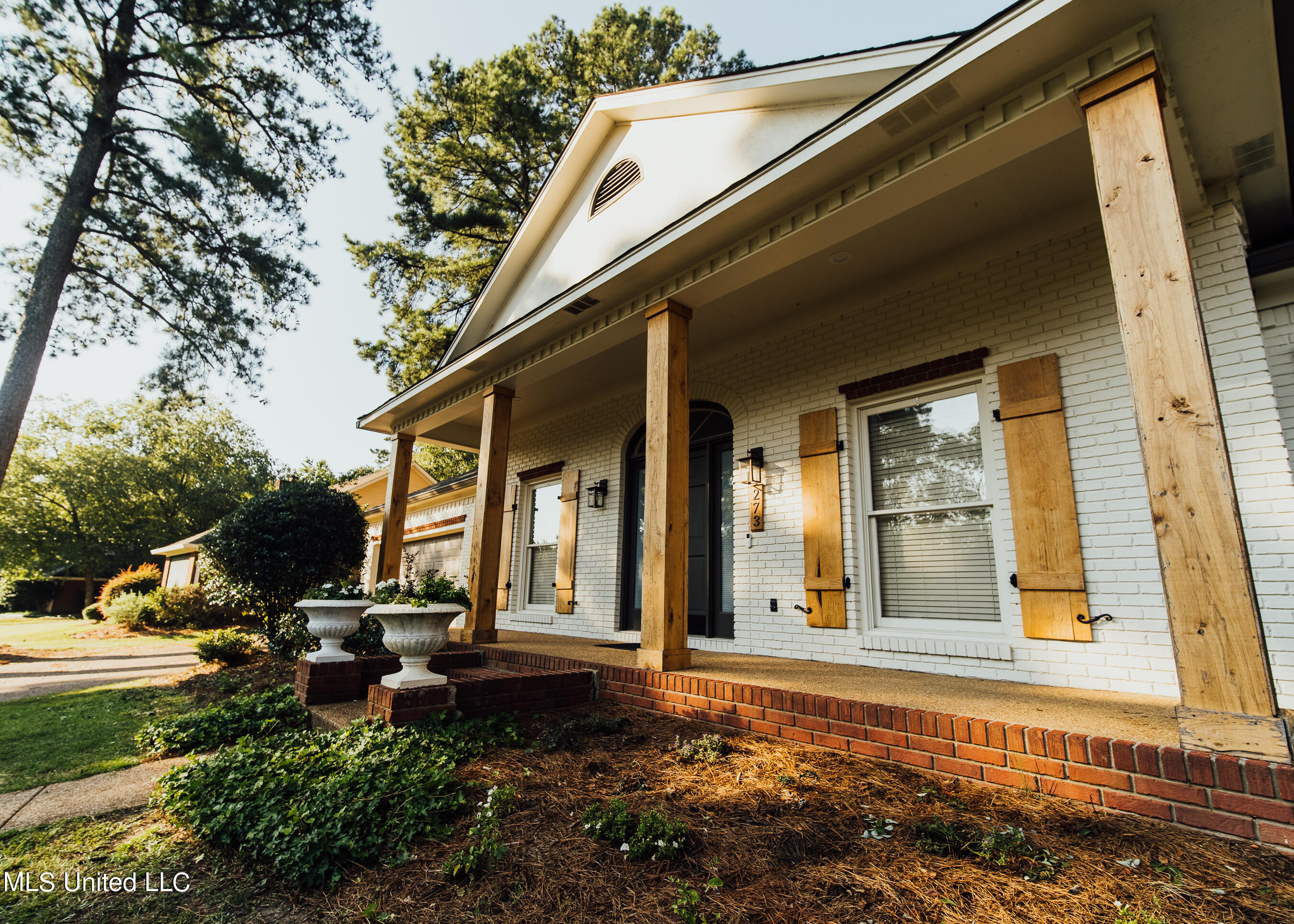 273 Bayview Drive Drive