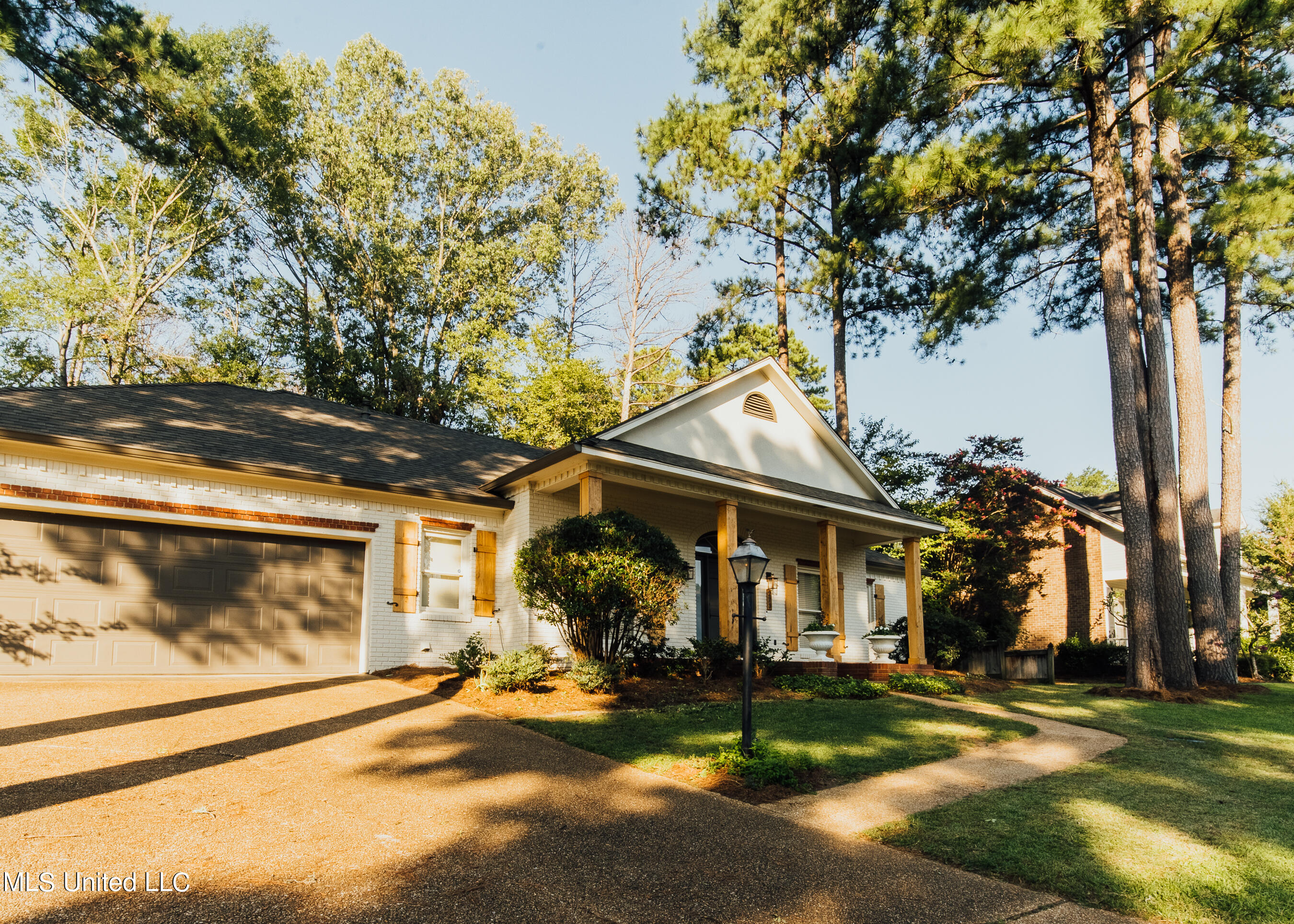 273 Bayview Drive Drive