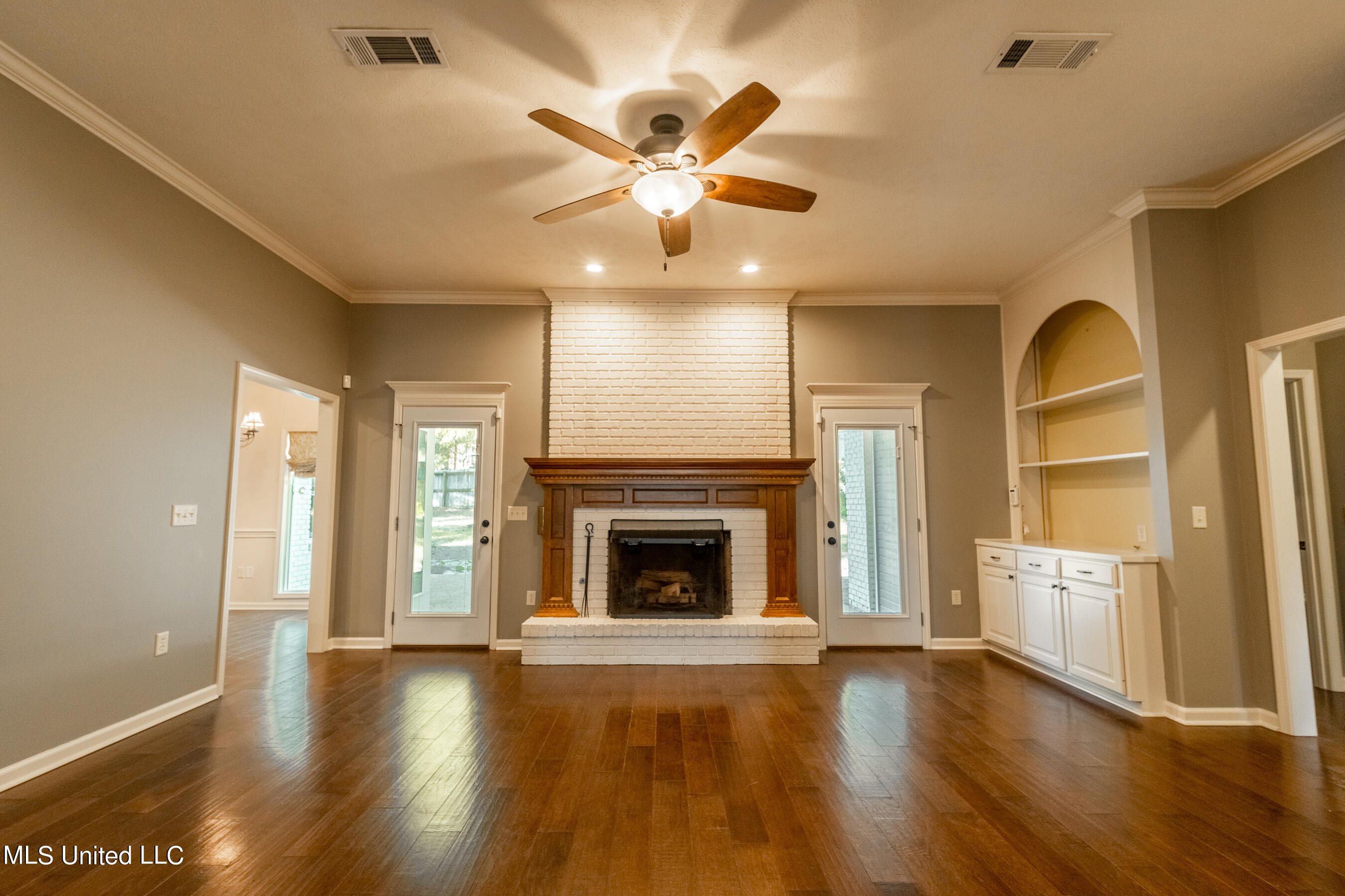 273 Bayview Drive Drive