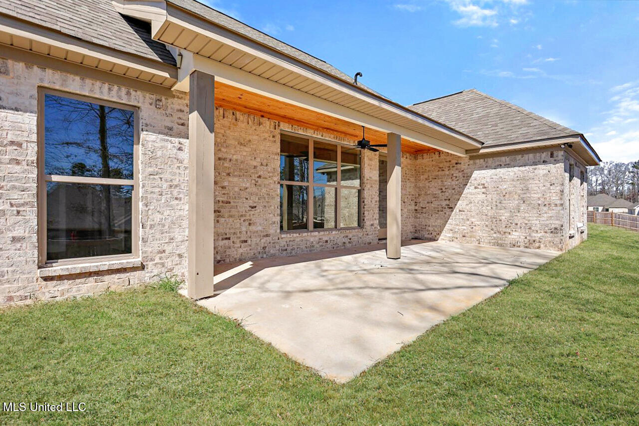 654 Prosperity Place