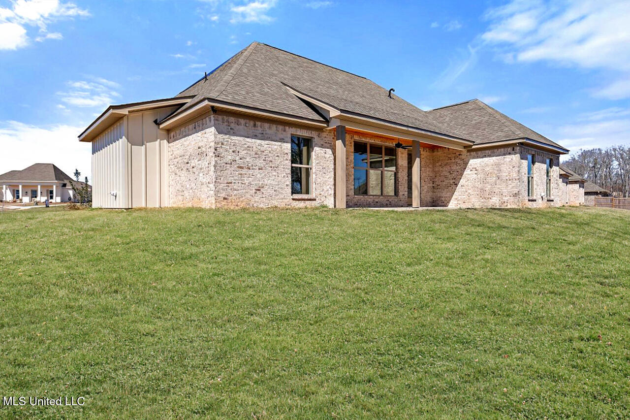 654 Prosperity Place