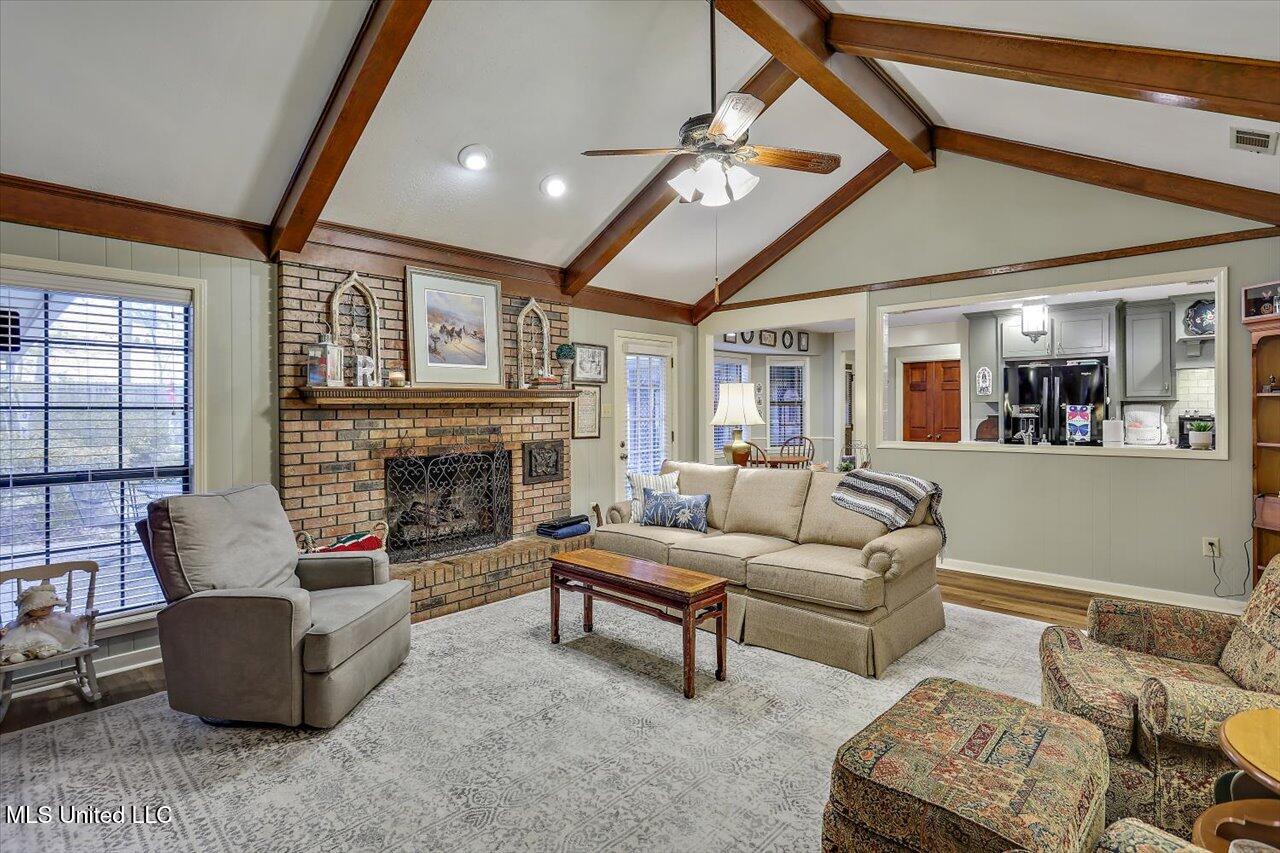 751 Pine Valley