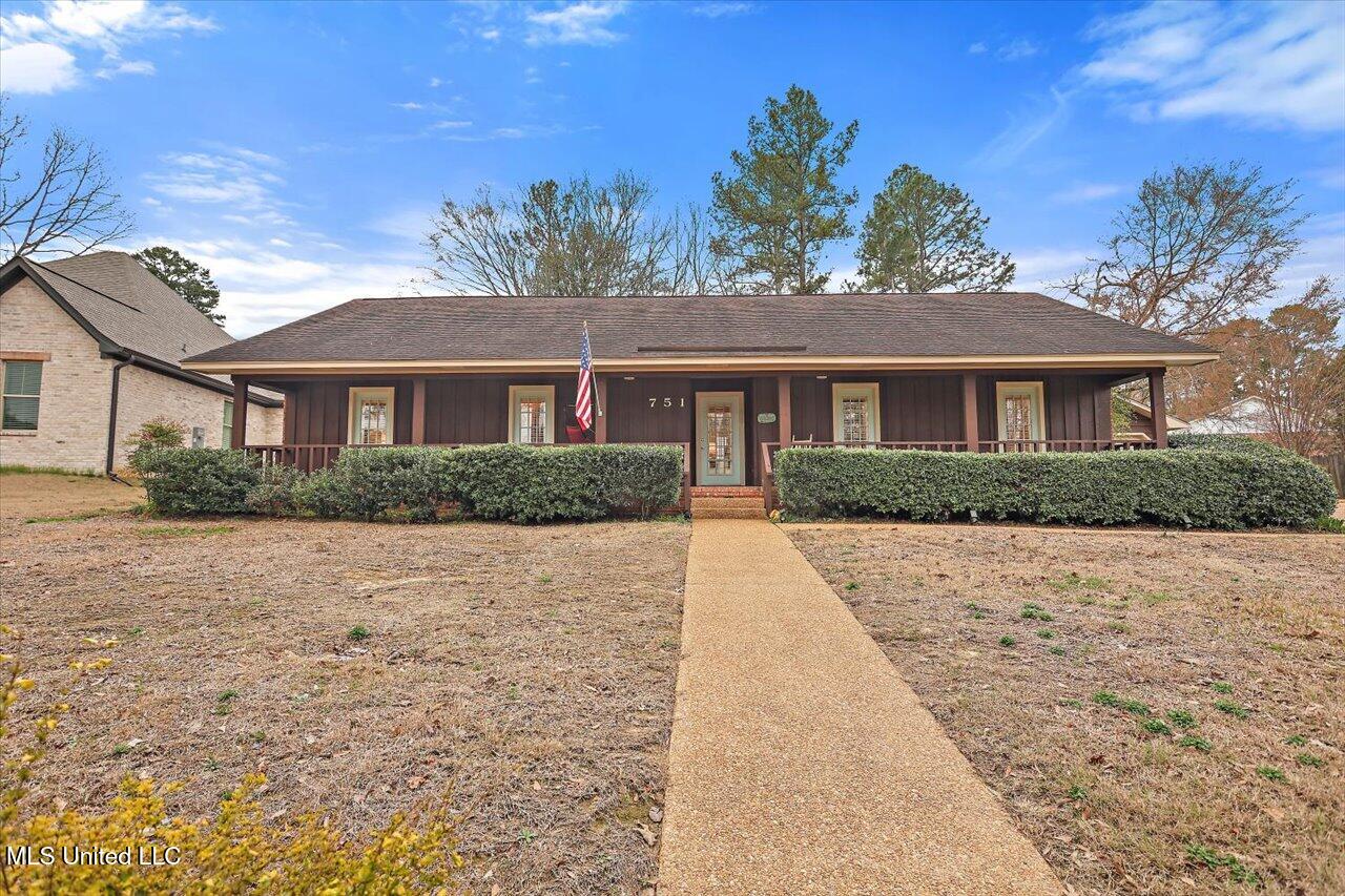 751 Pine Valley