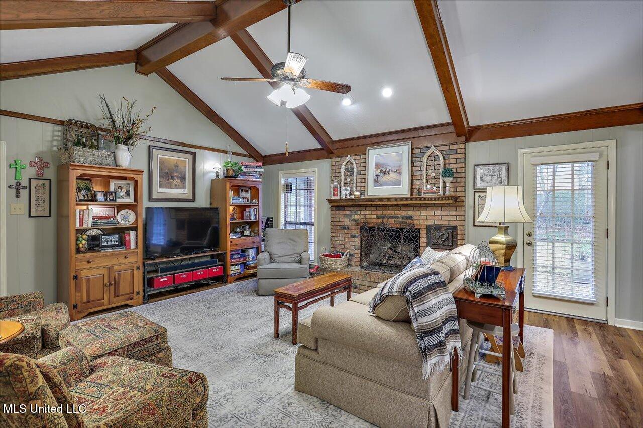 751 Pine Valley
