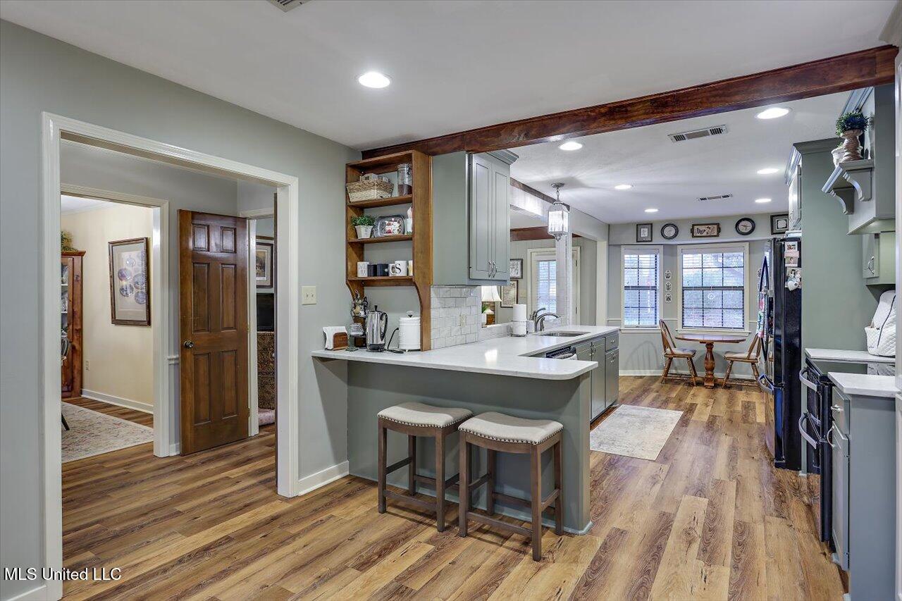 751 Pine Valley