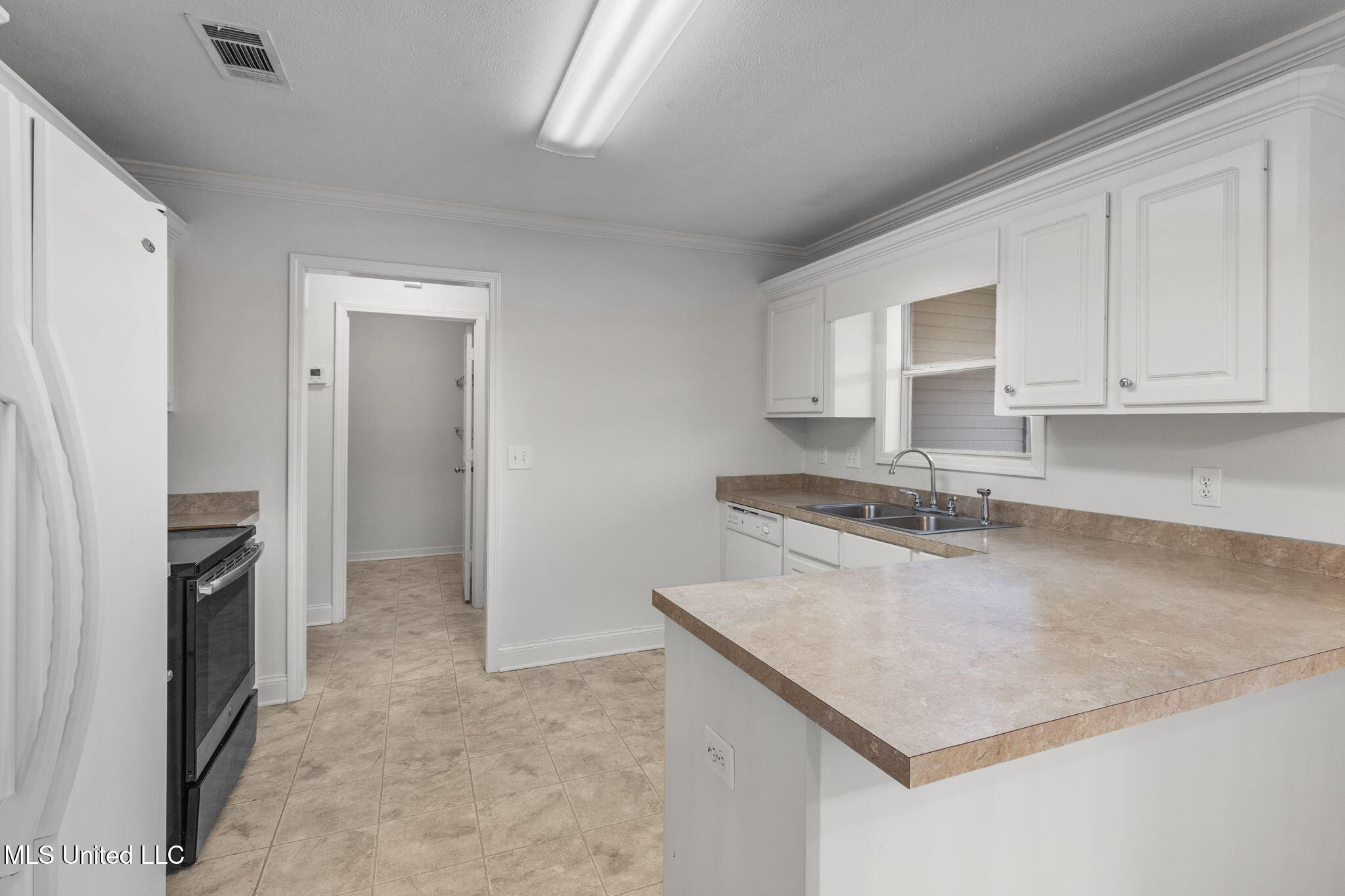 203 Edgewater Branch Drive