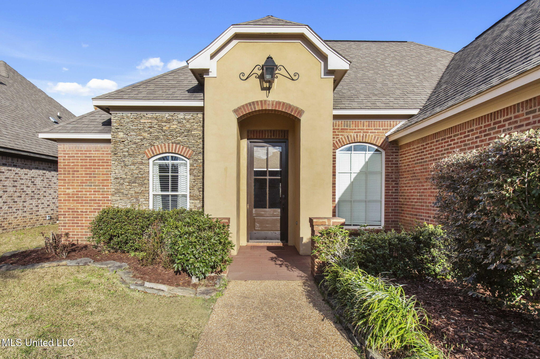 204 Amethyst Drive