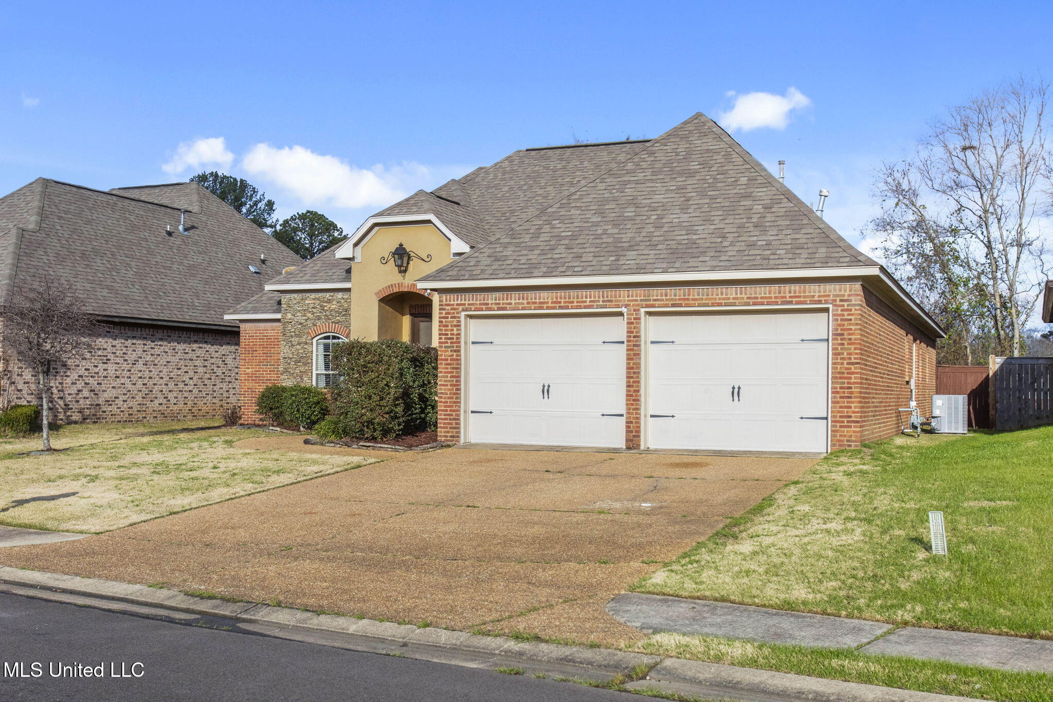 204 Amethyst Drive