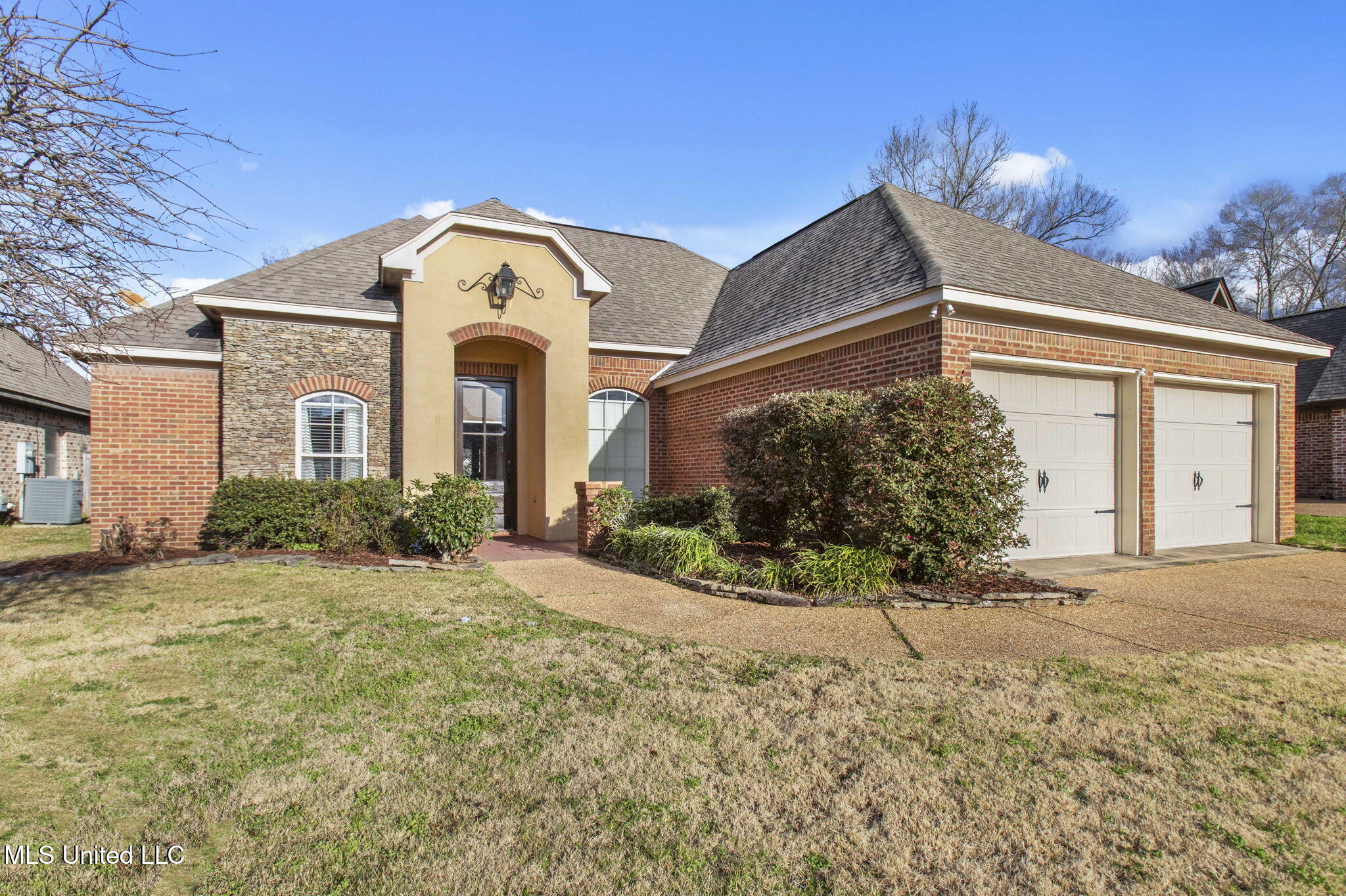 204 Amethyst Drive