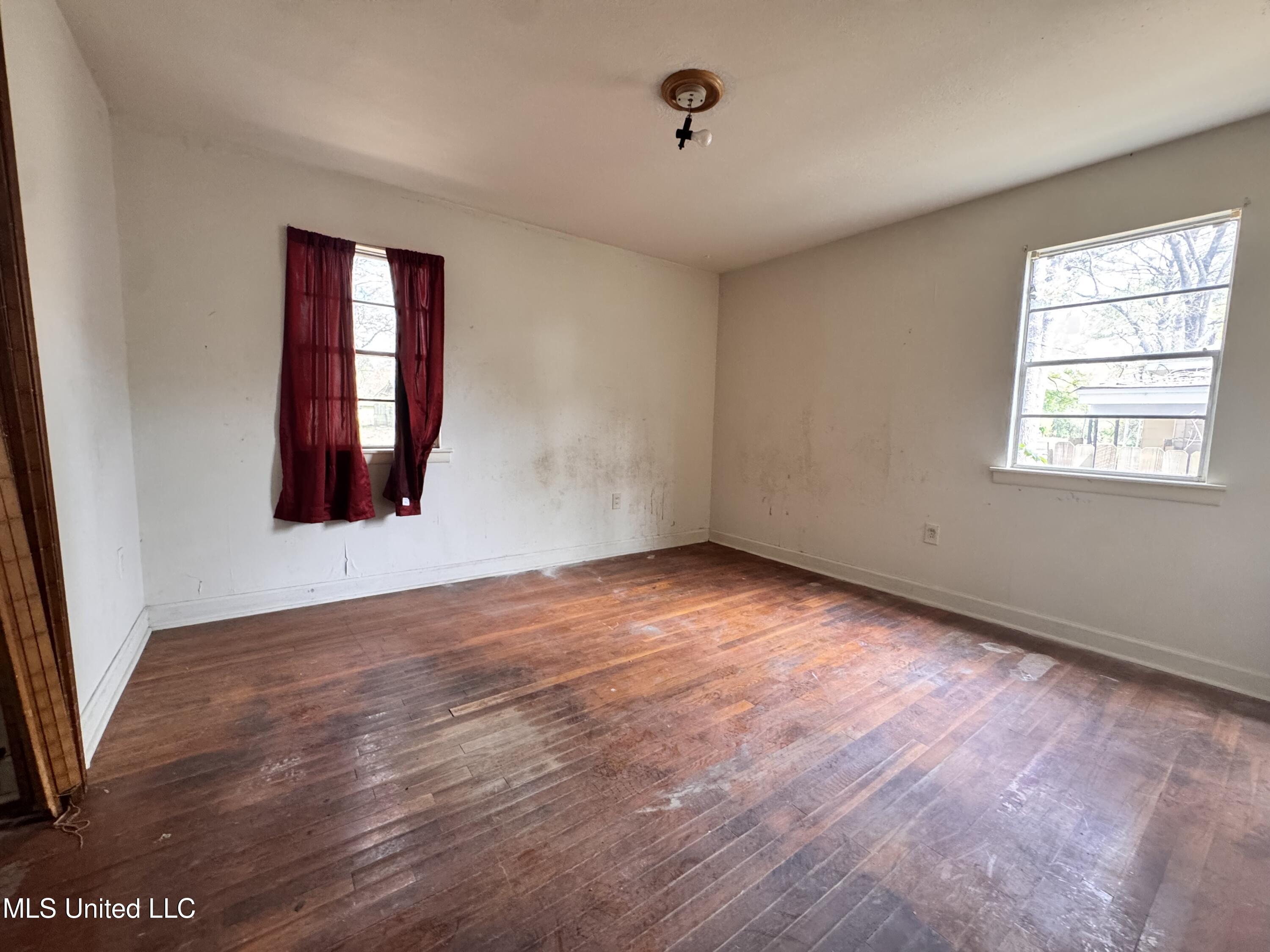 341 Savanna Street