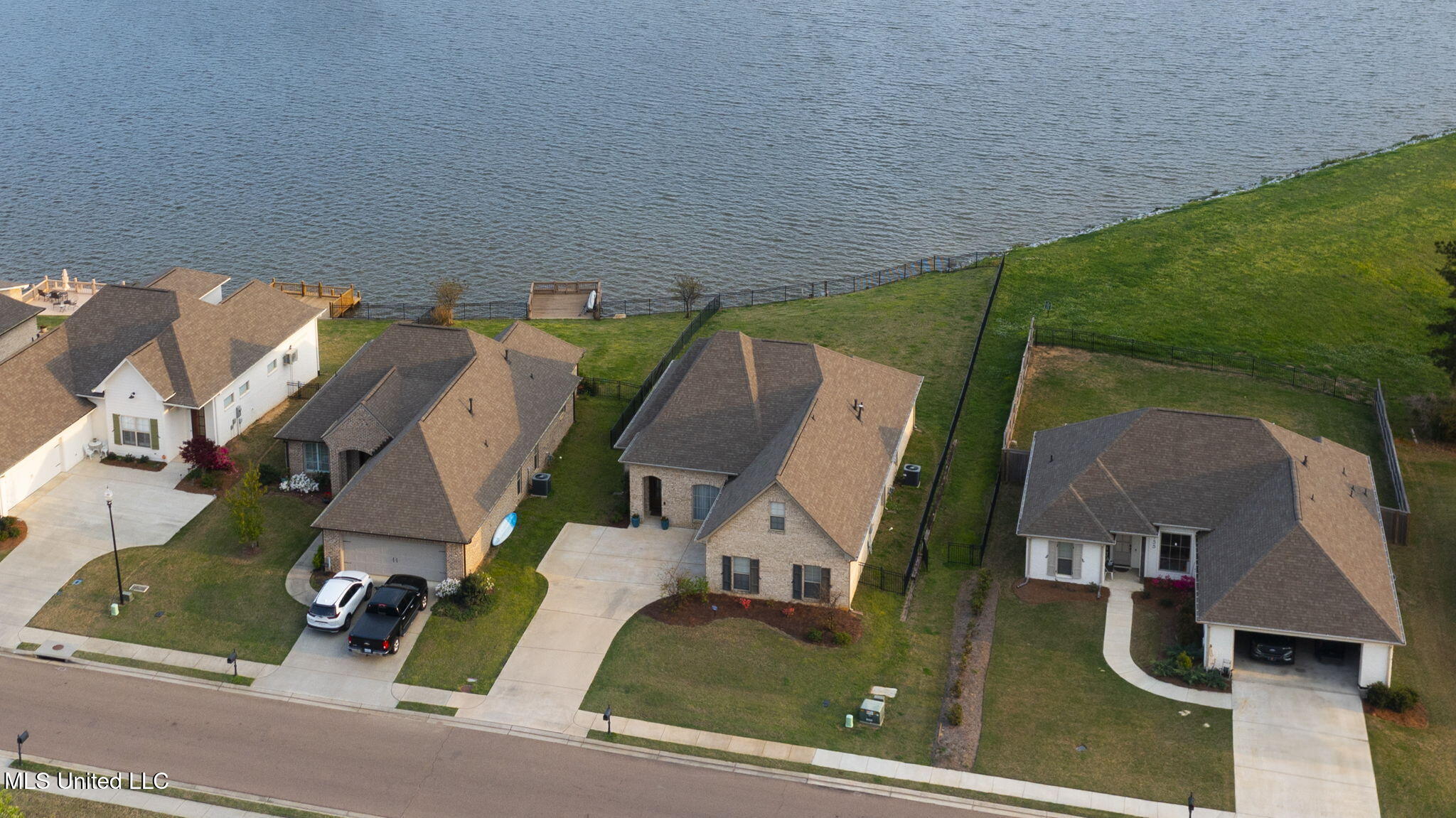 153 Shore View Drive