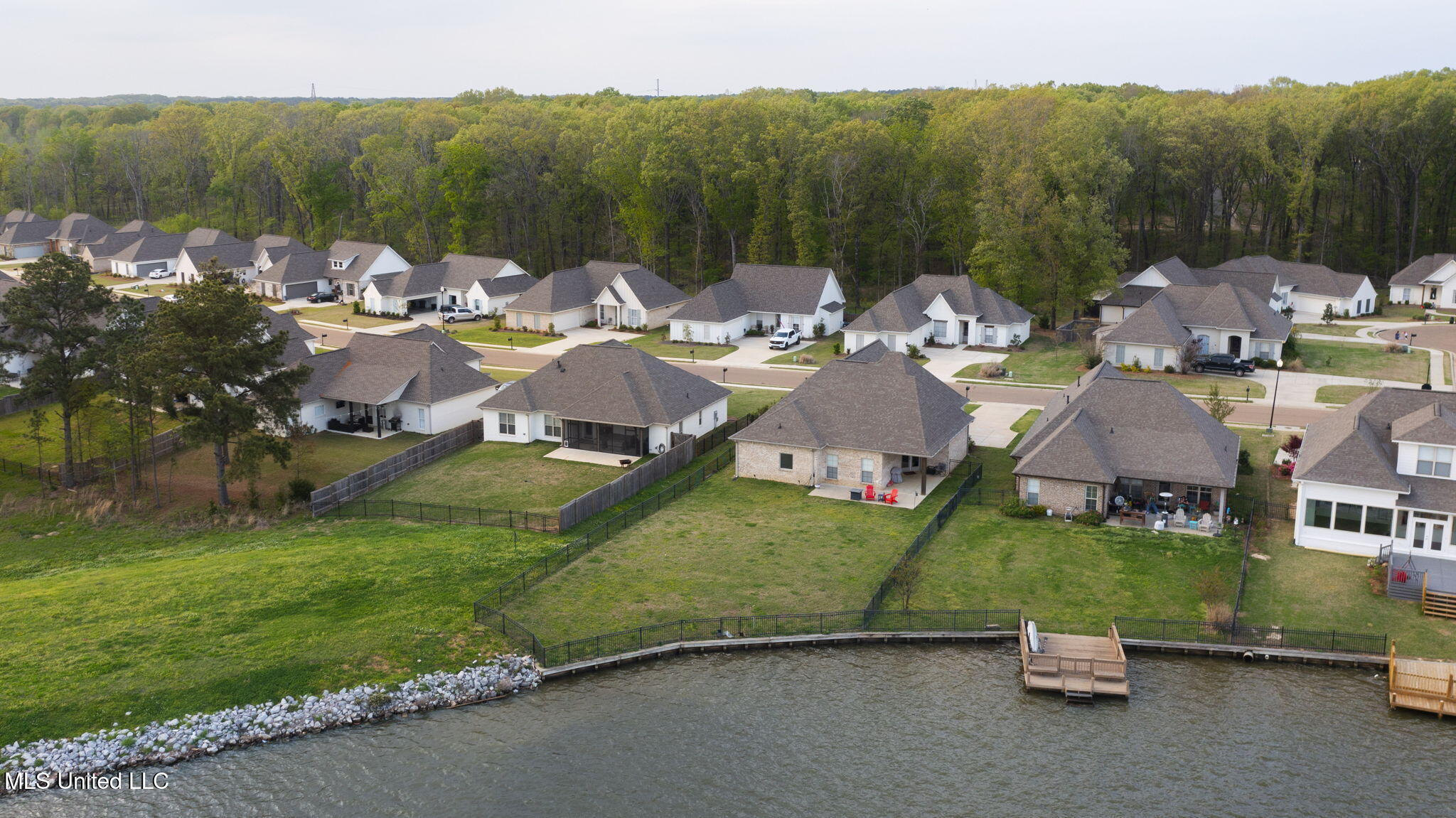 153 Shore View Drive