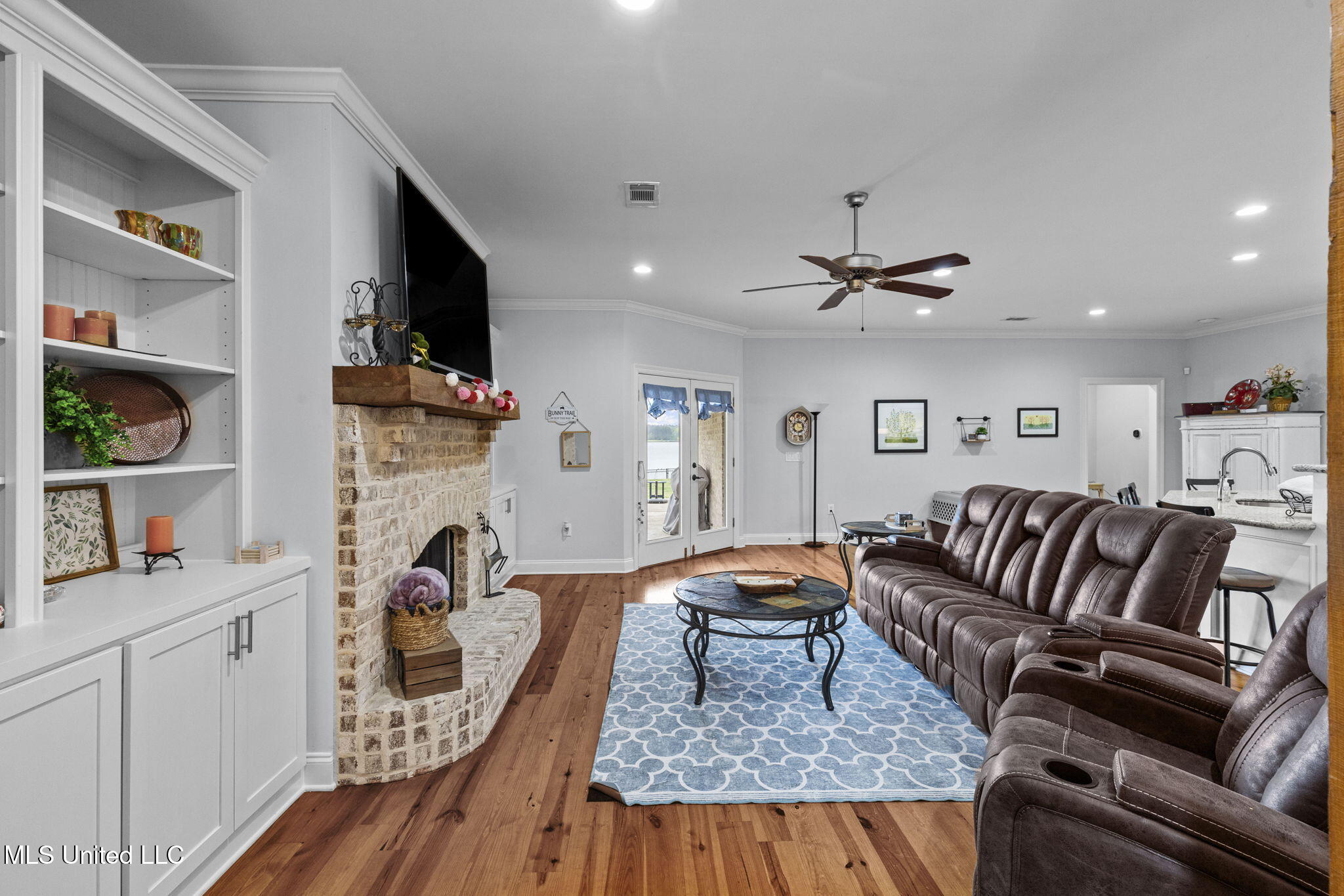 153 Shore View Drive
