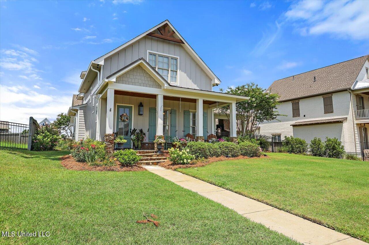 709 Arbor Run