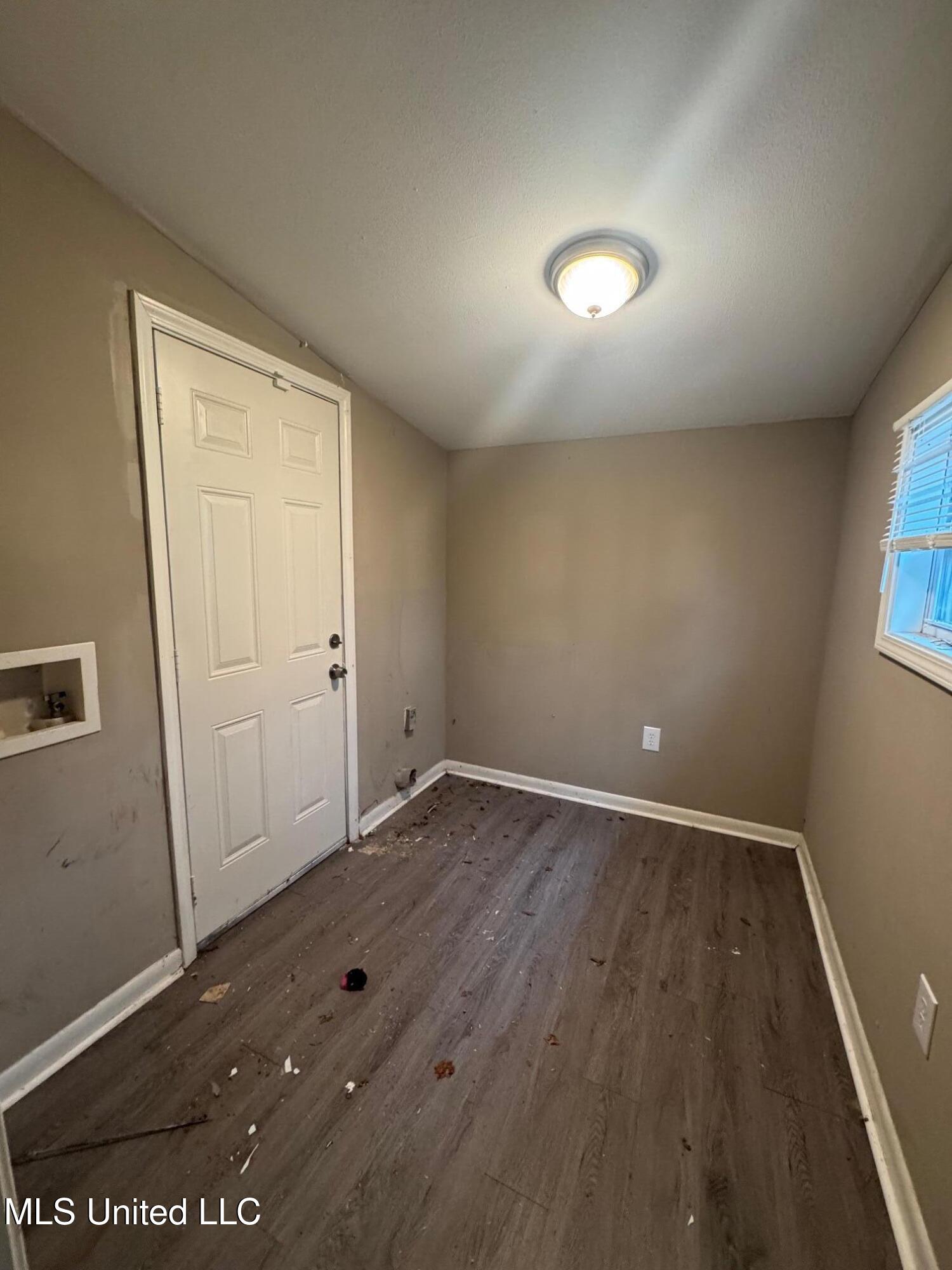 2971 Kentwood Drive