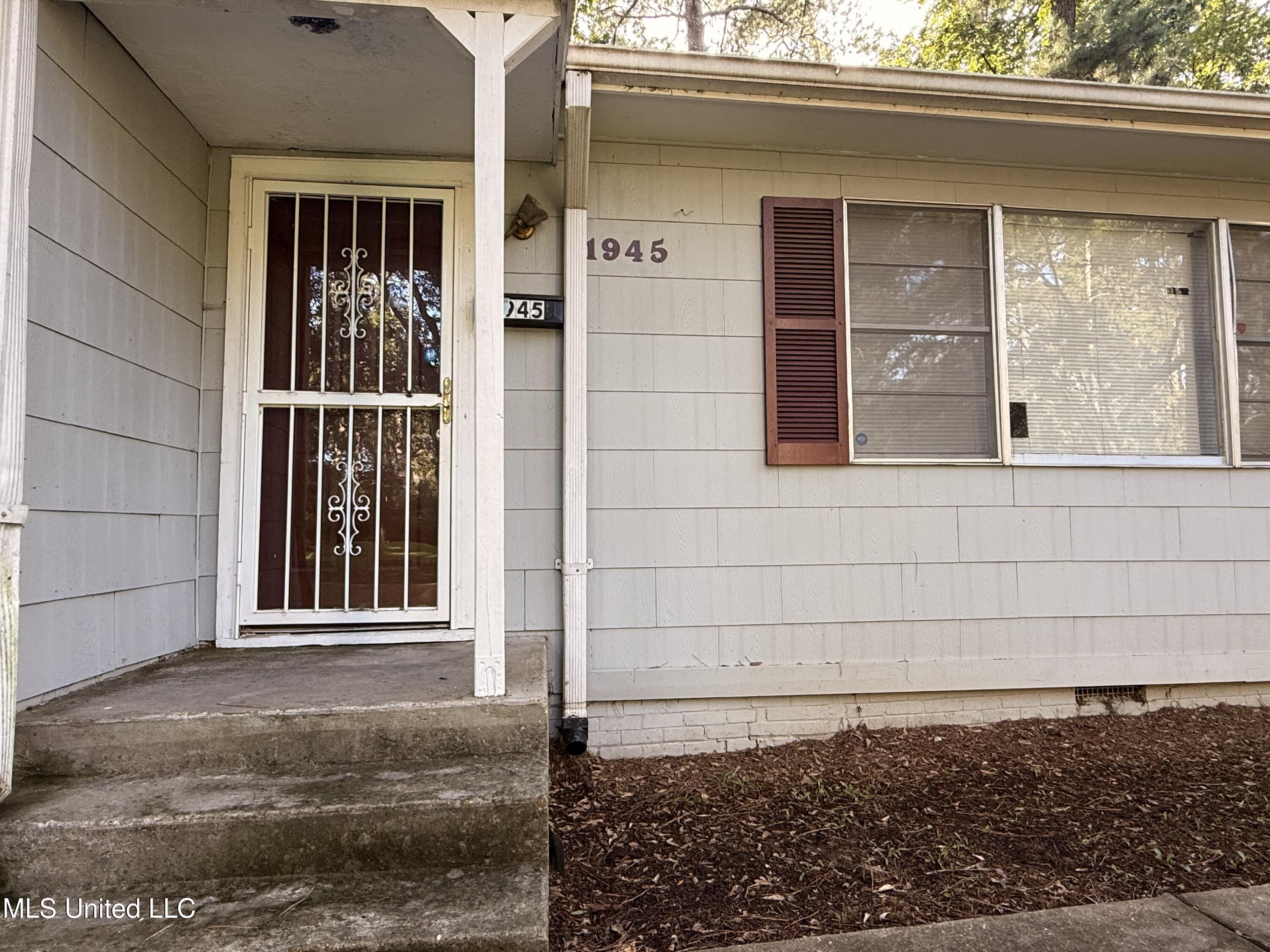 1945 Camellia Lane