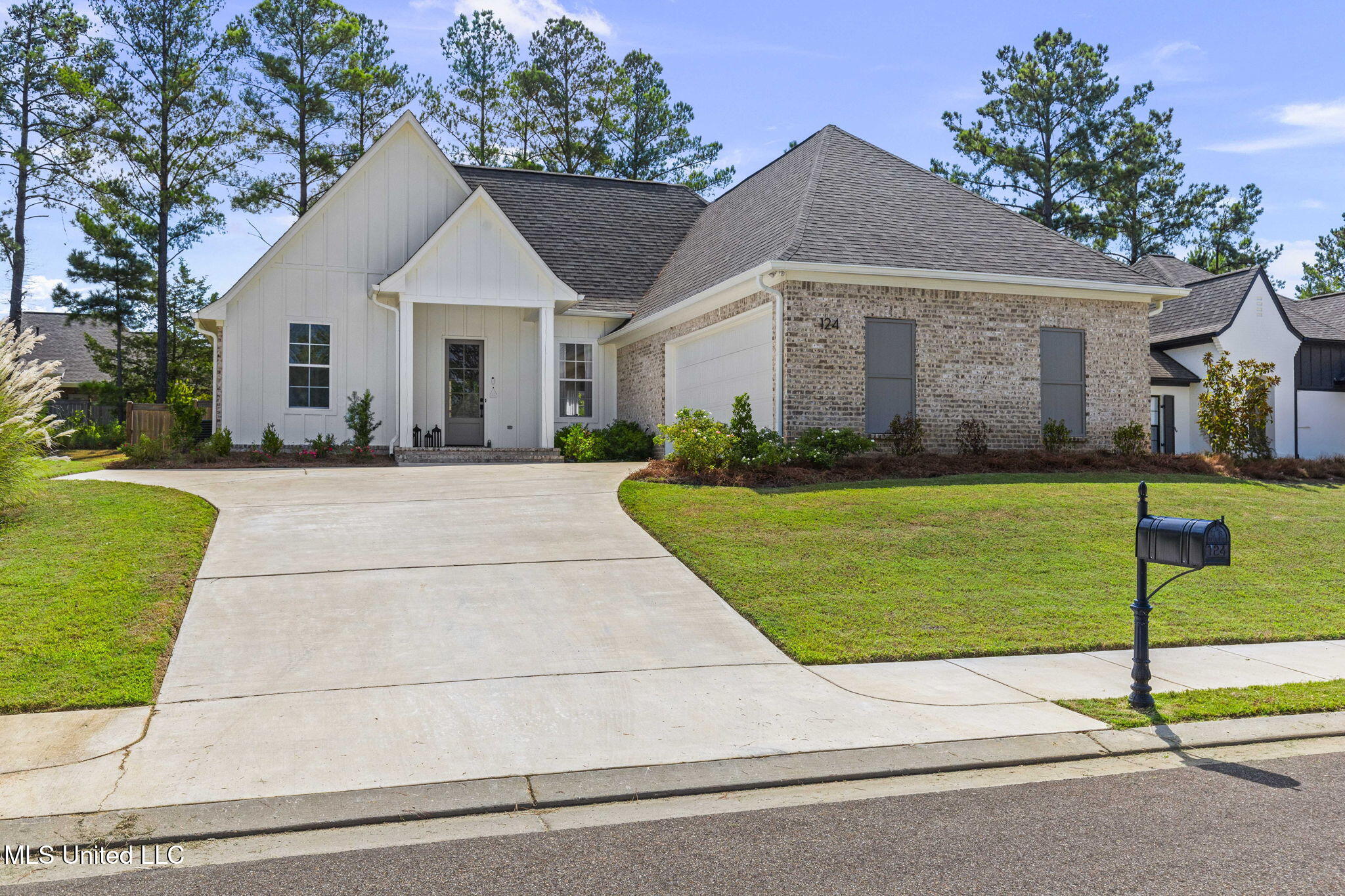 124 Seymour Drive