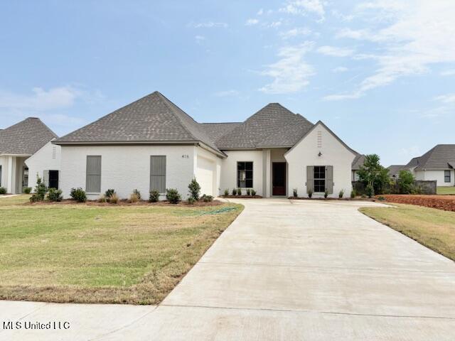 416 Aurora Circle