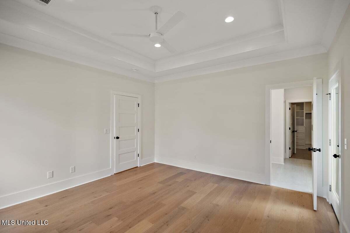 416 Aurora Circle