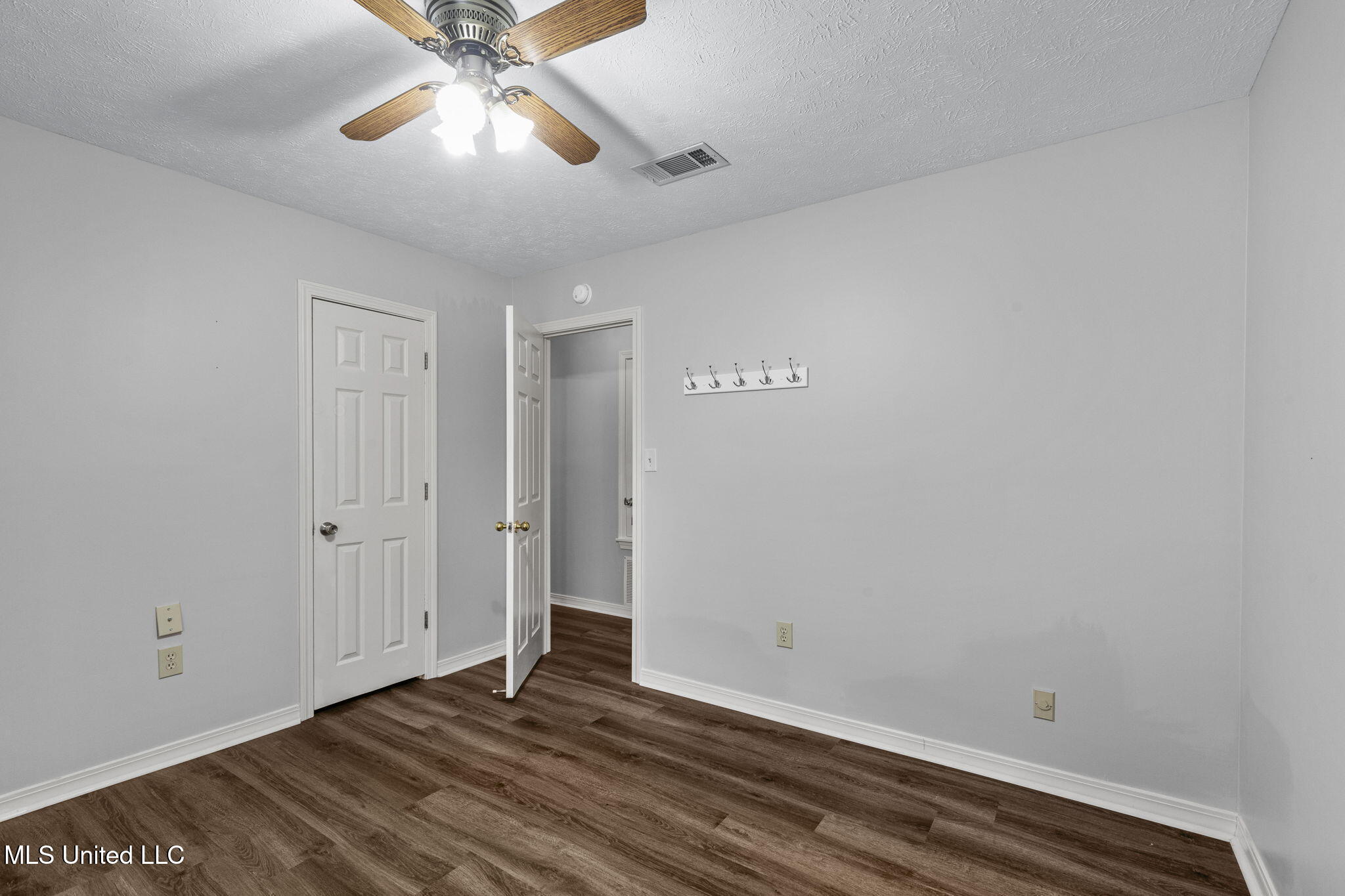 514 Windy Ridge Lane