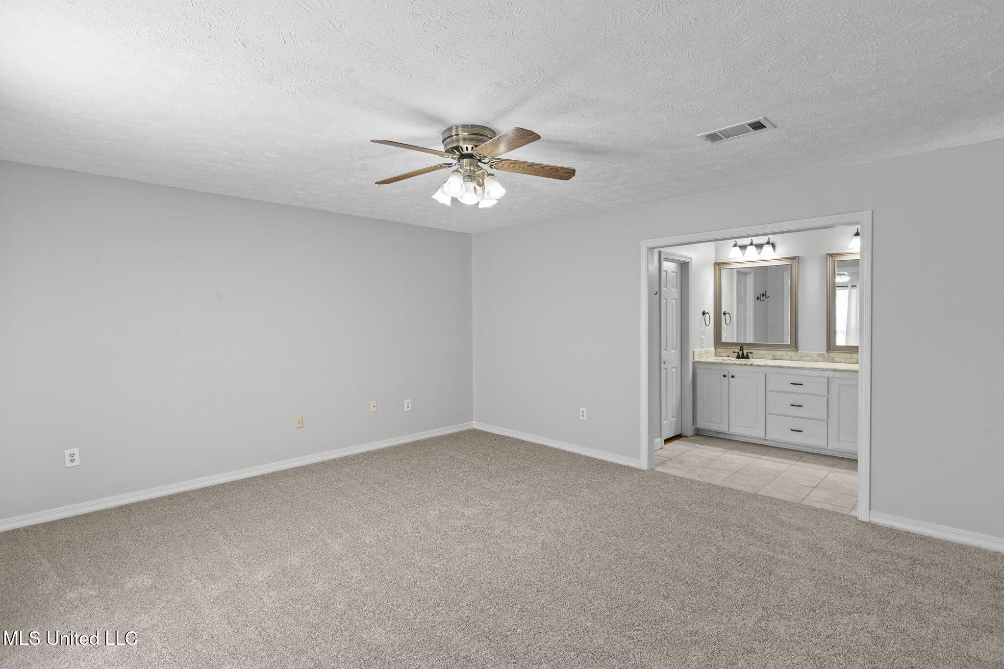 514 Windy Ridge Lane