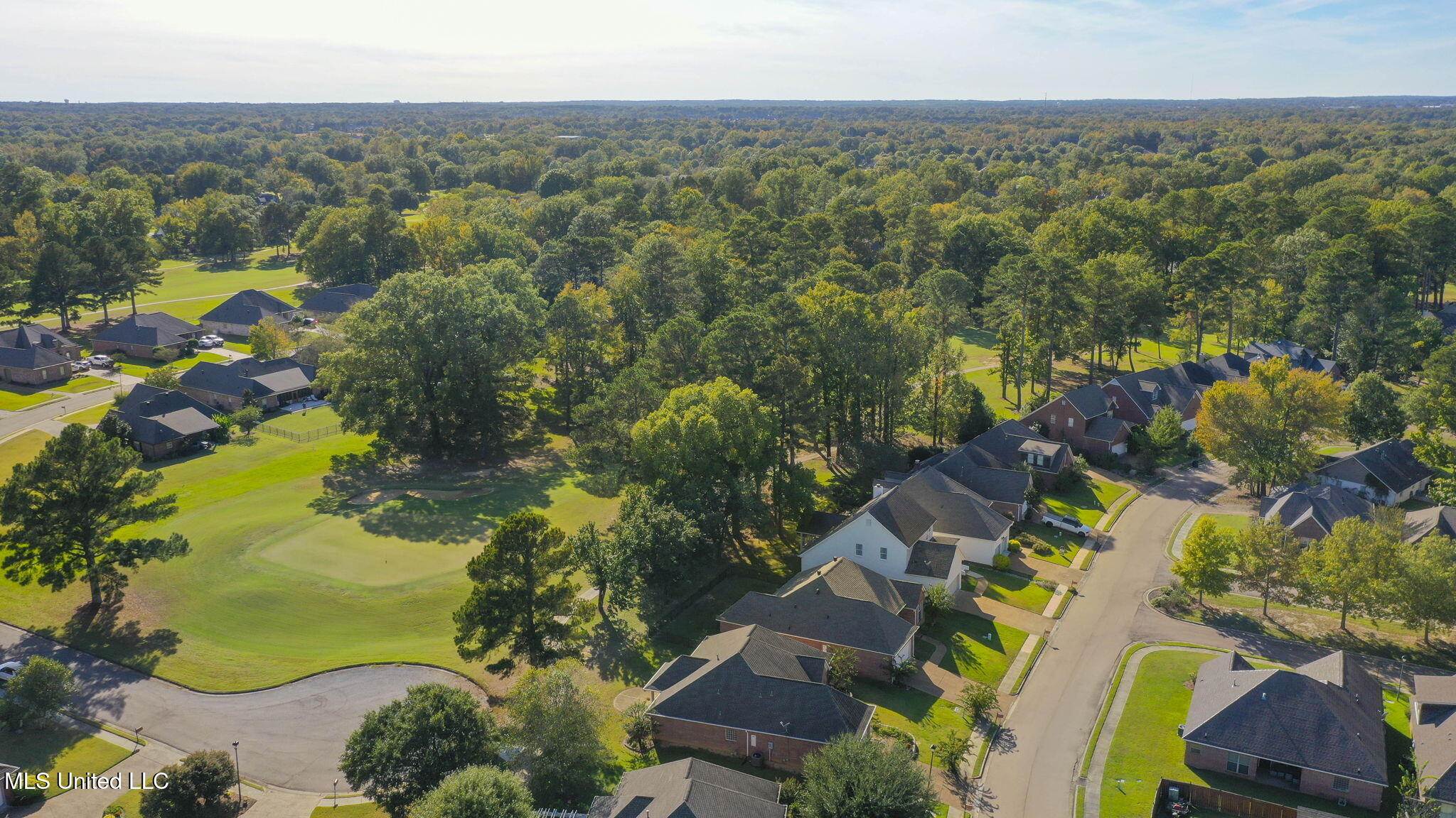 889 N Deerfield Drive