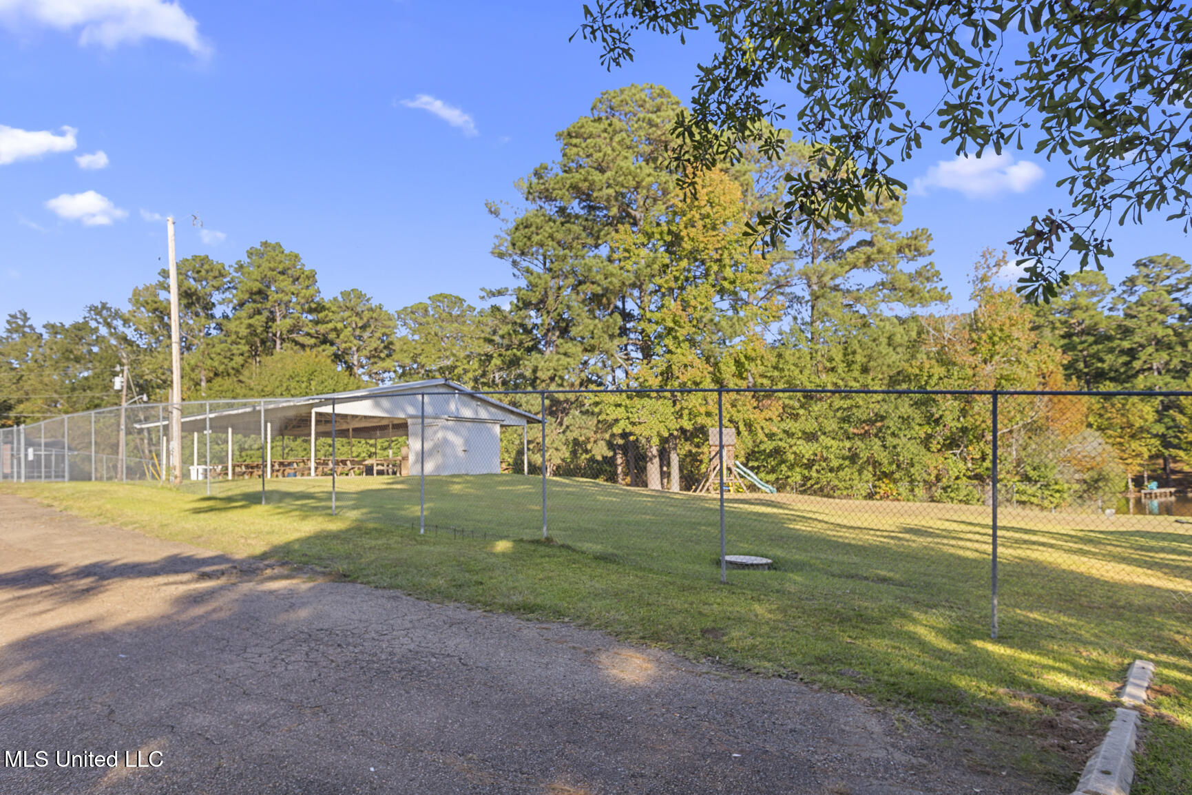 110 Pine Hill Circle