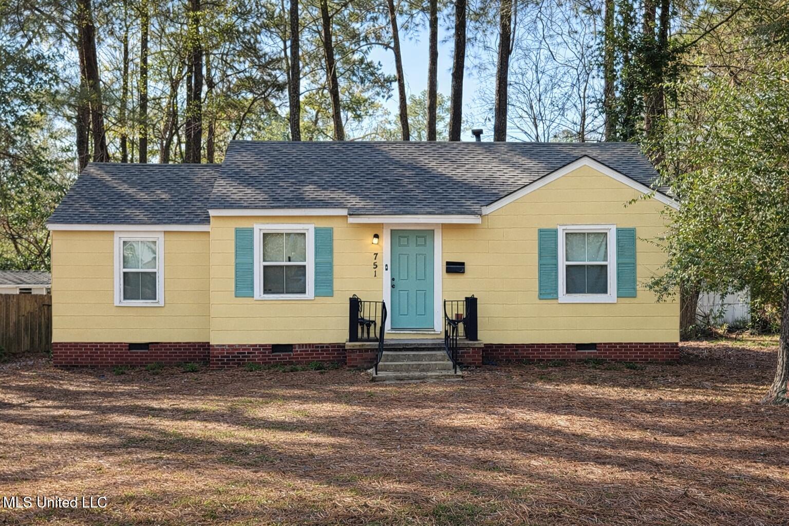 751 Woodbury Road