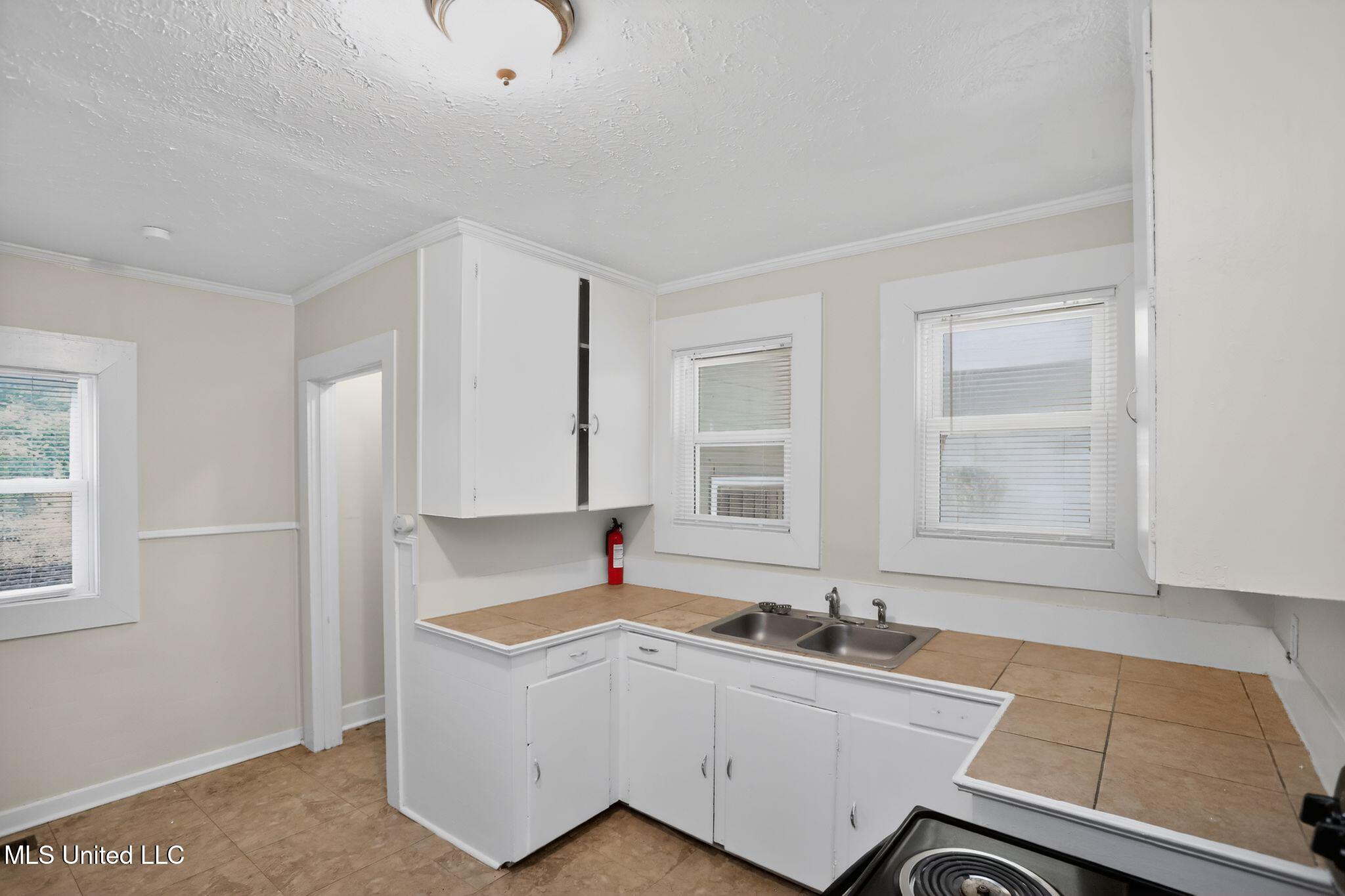 506 Broadmoor Drive