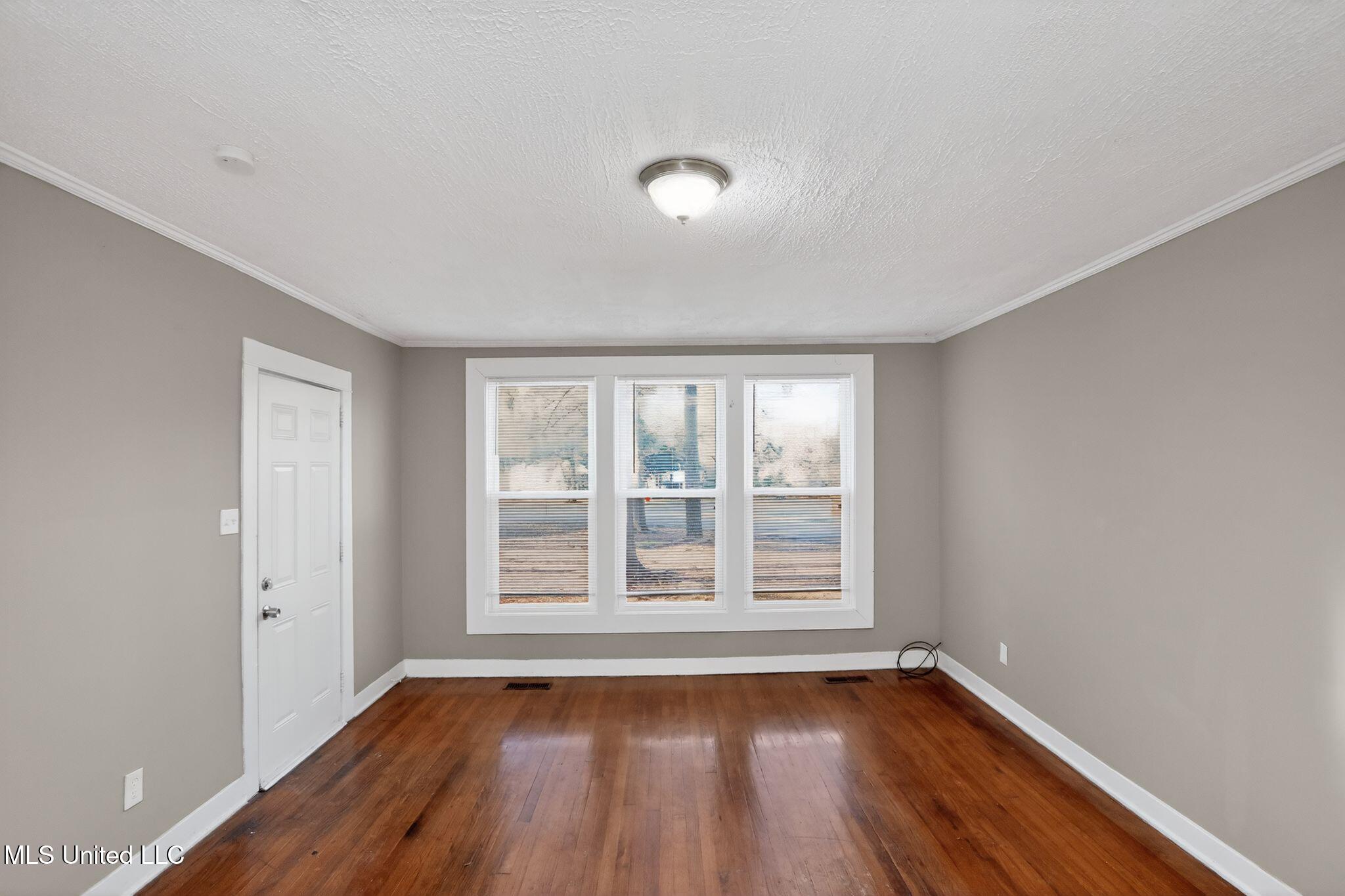 506 Broadmoor Drive