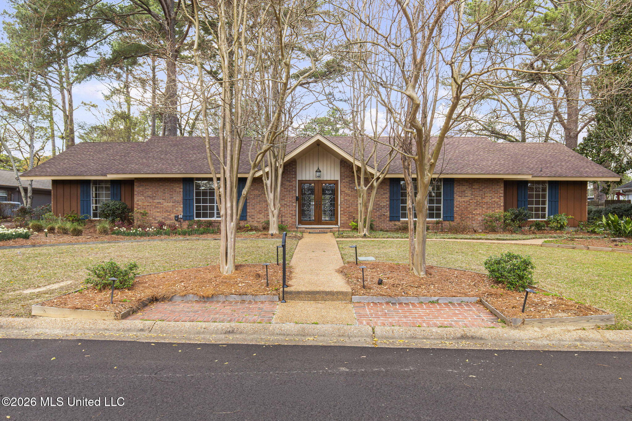 5420 Charter Oak Place
