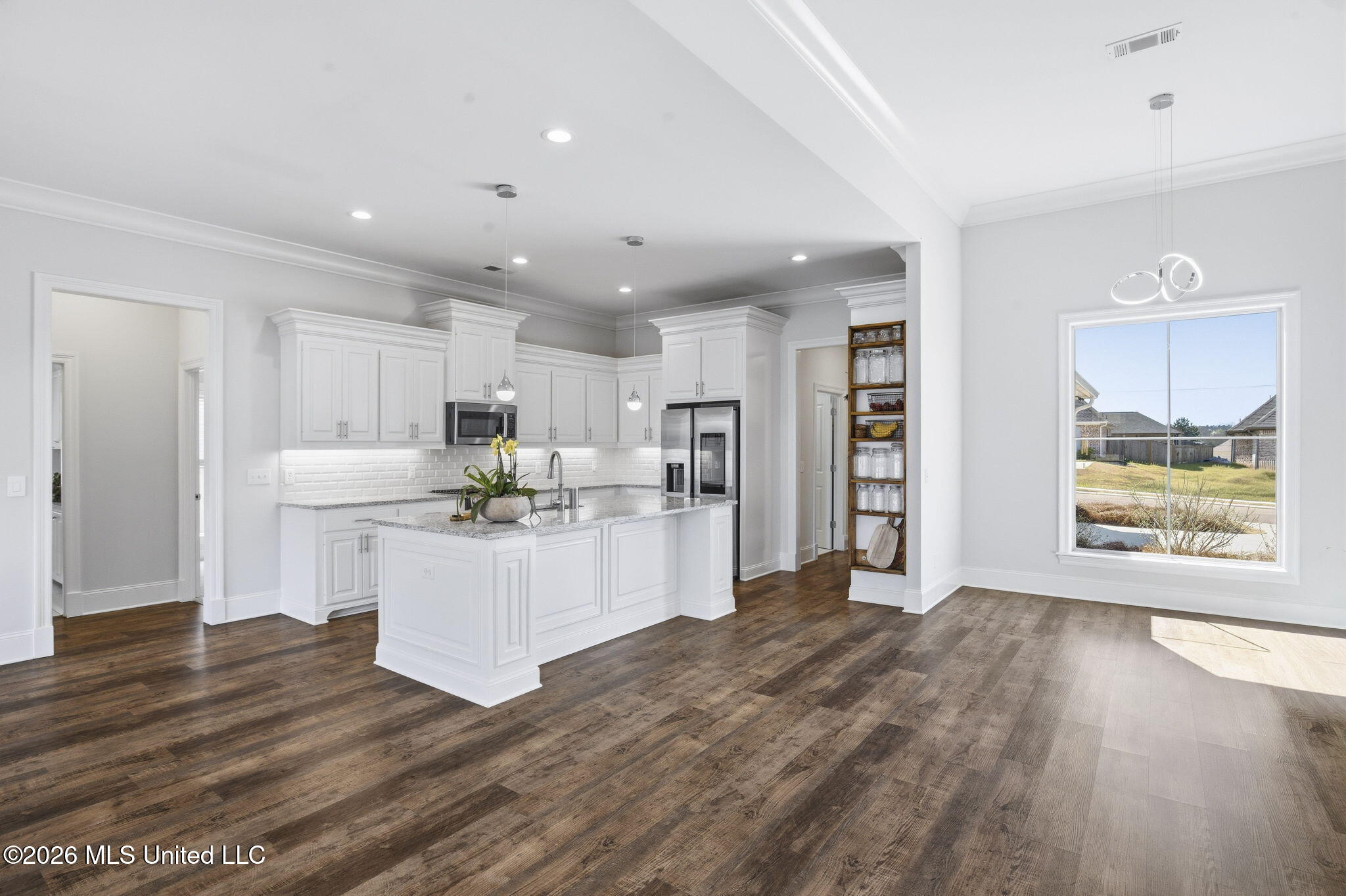 204 Ashbury Cove