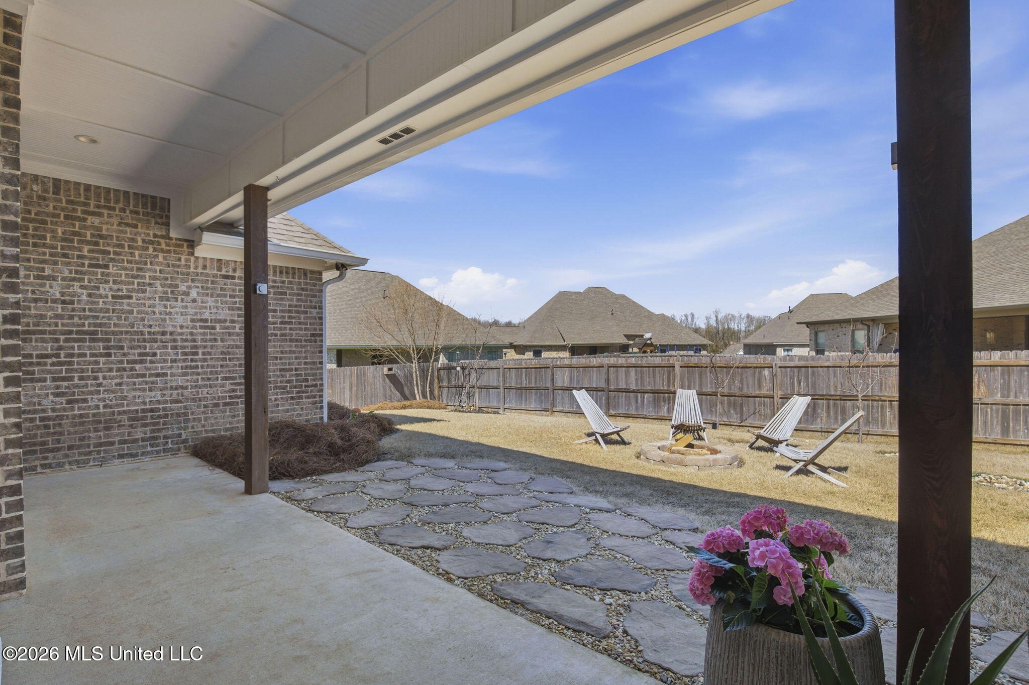 204 Ashbury Cove