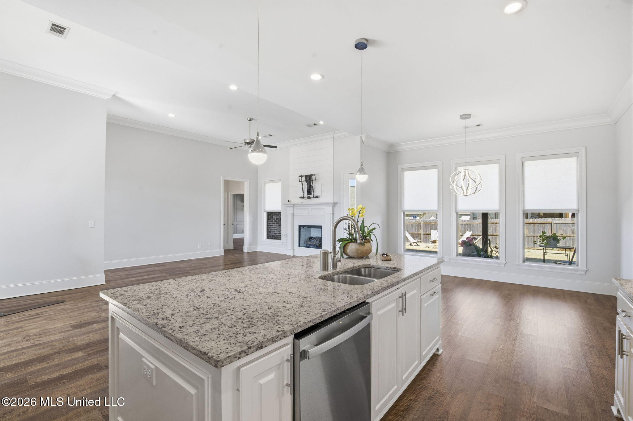 204 Ashbury Cove