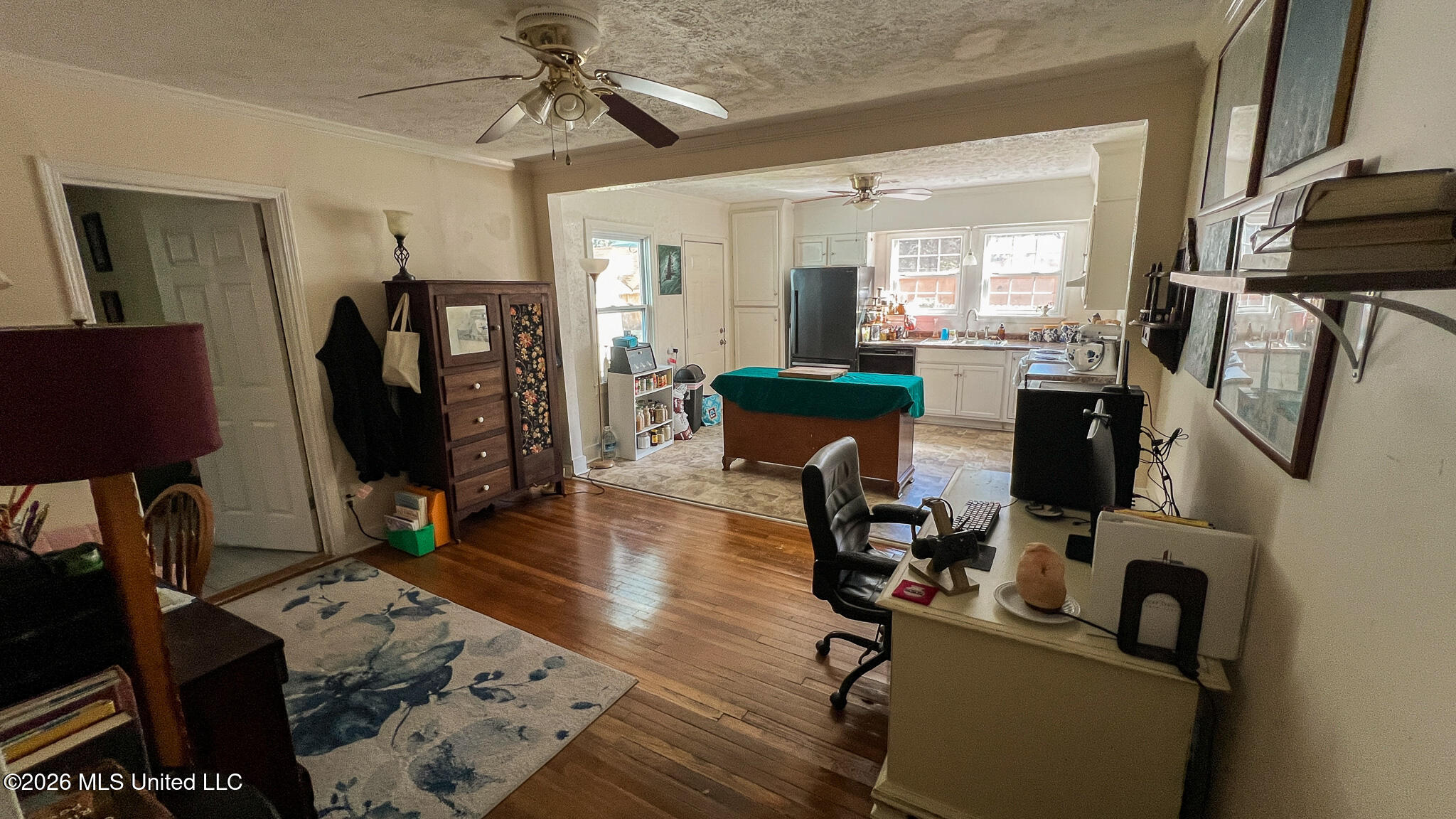 632 Woodbury Road