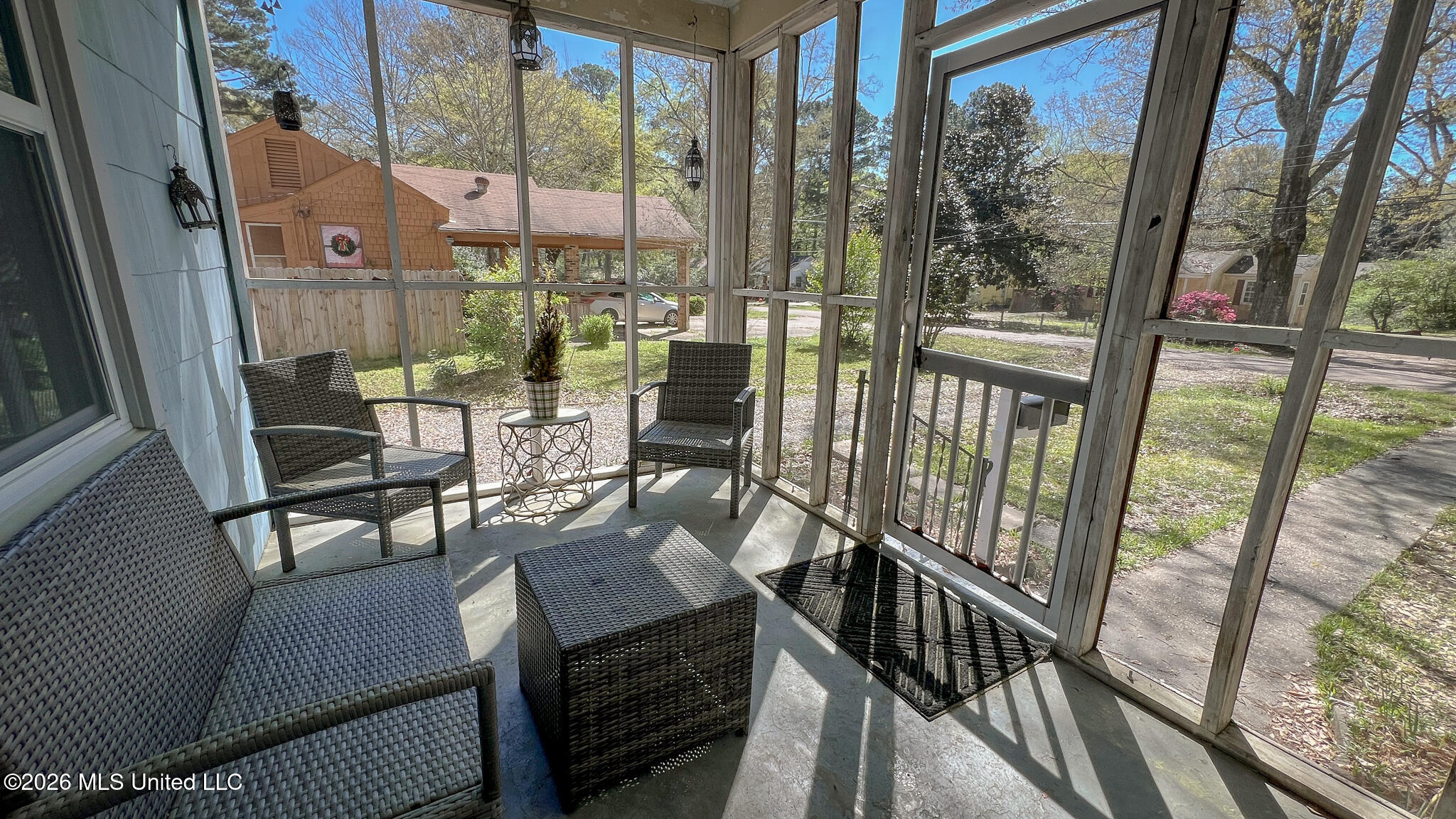 632 Woodbury Road